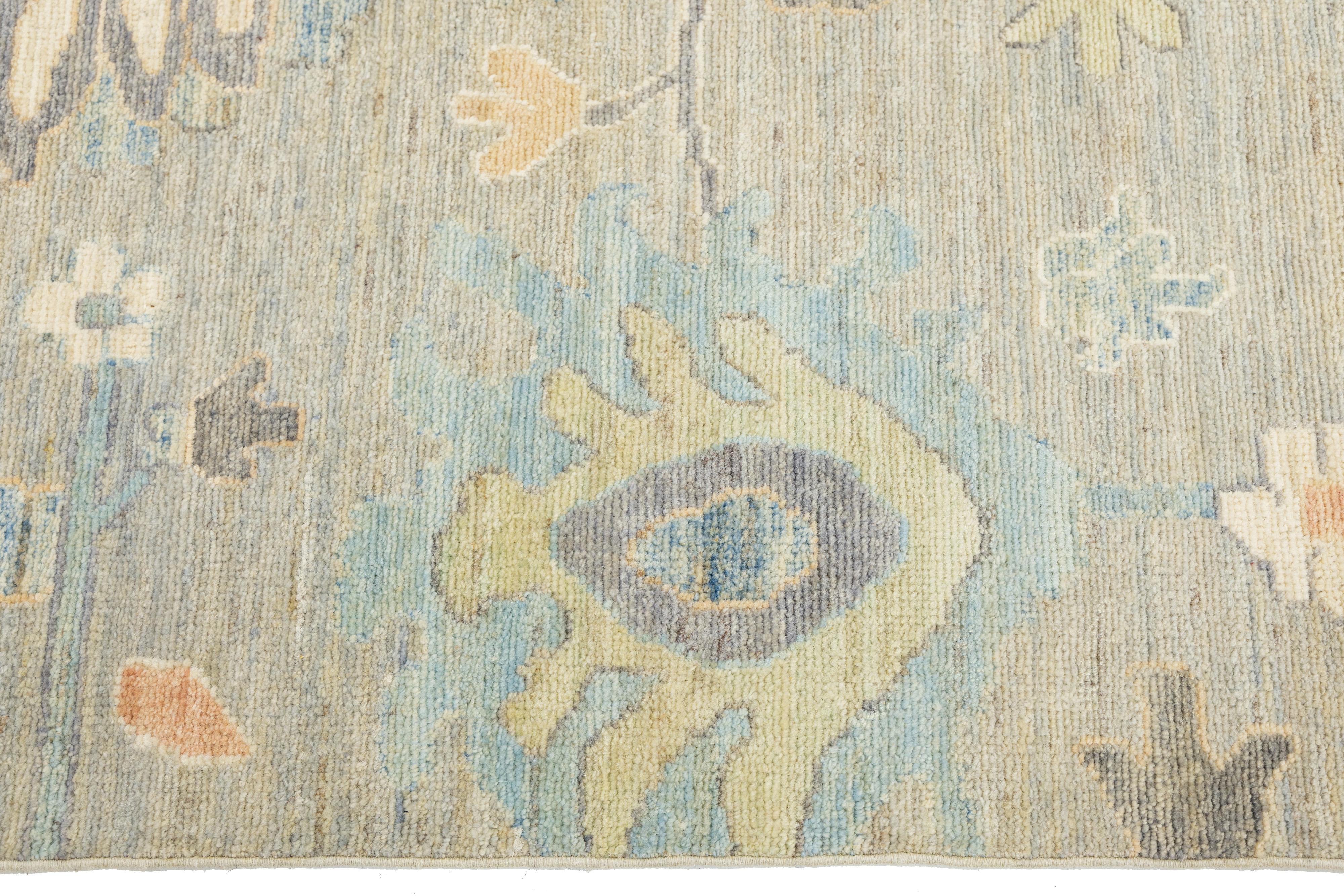 8 x 10 Beige Modern Oushak Style Wool Rug with Soft Botanical Motifs In New Condition For Sale In Norwalk, CT