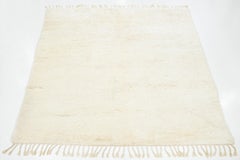 8 x 10 Comtemporary Moroccan Style Beige Shag Wool Rug