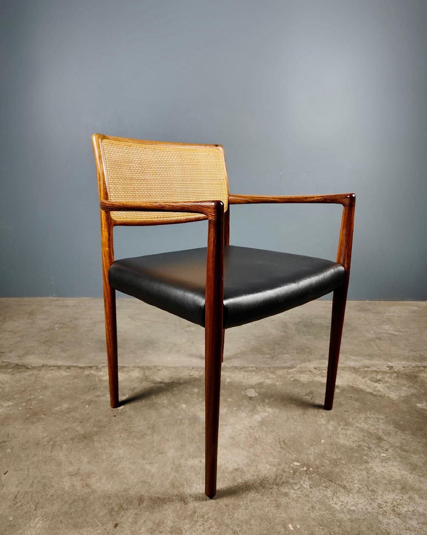 8 x Model 80 Dining Chairs By Niels Møller From J.L Møllers Mid Century Vintage In Excellent Condition In Cambridge, GB