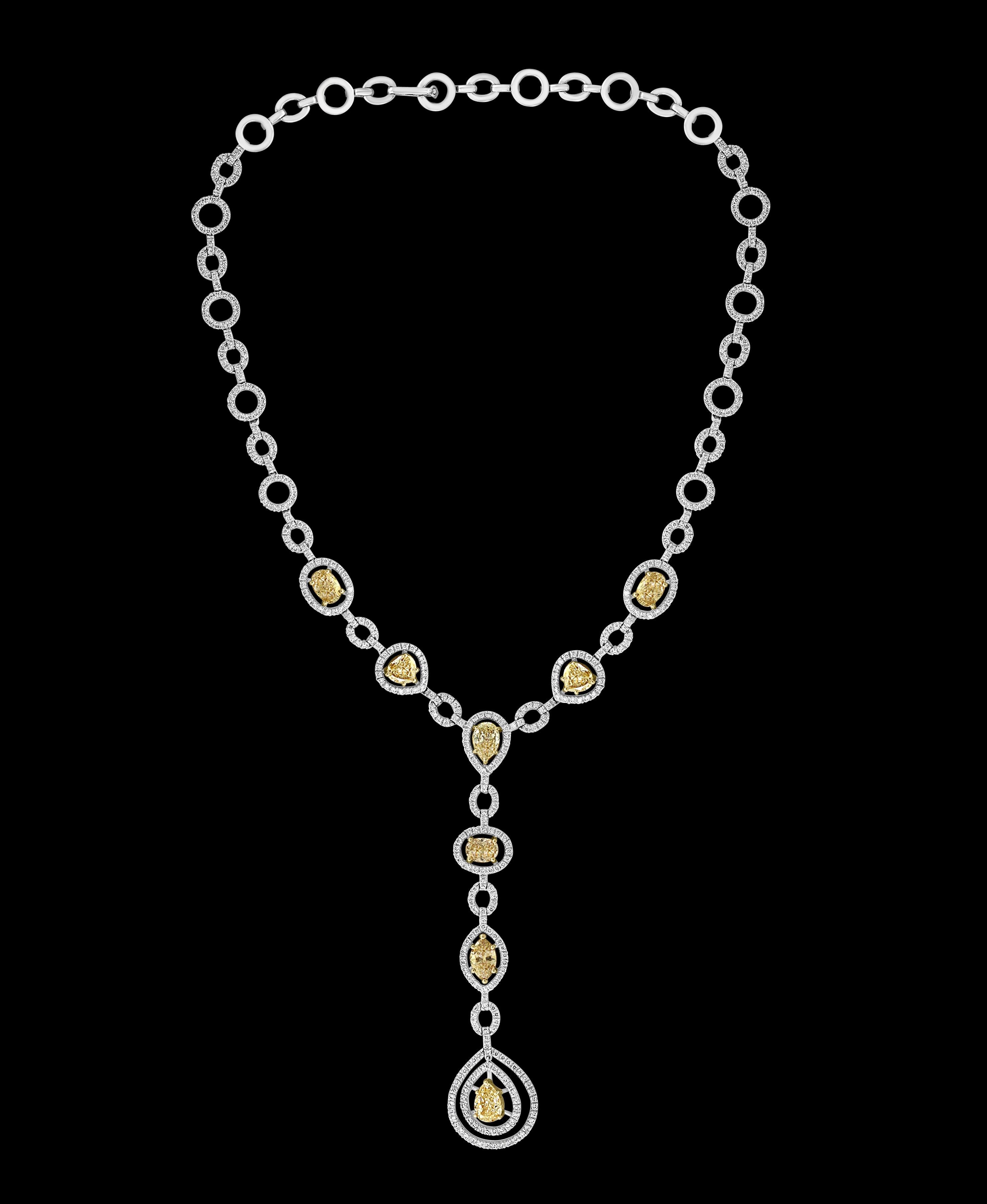 8 Yellow Solitaire Diamond and White Diamond Necklace 18 Karat White Gold In Excellent Condition For Sale In New York, NY