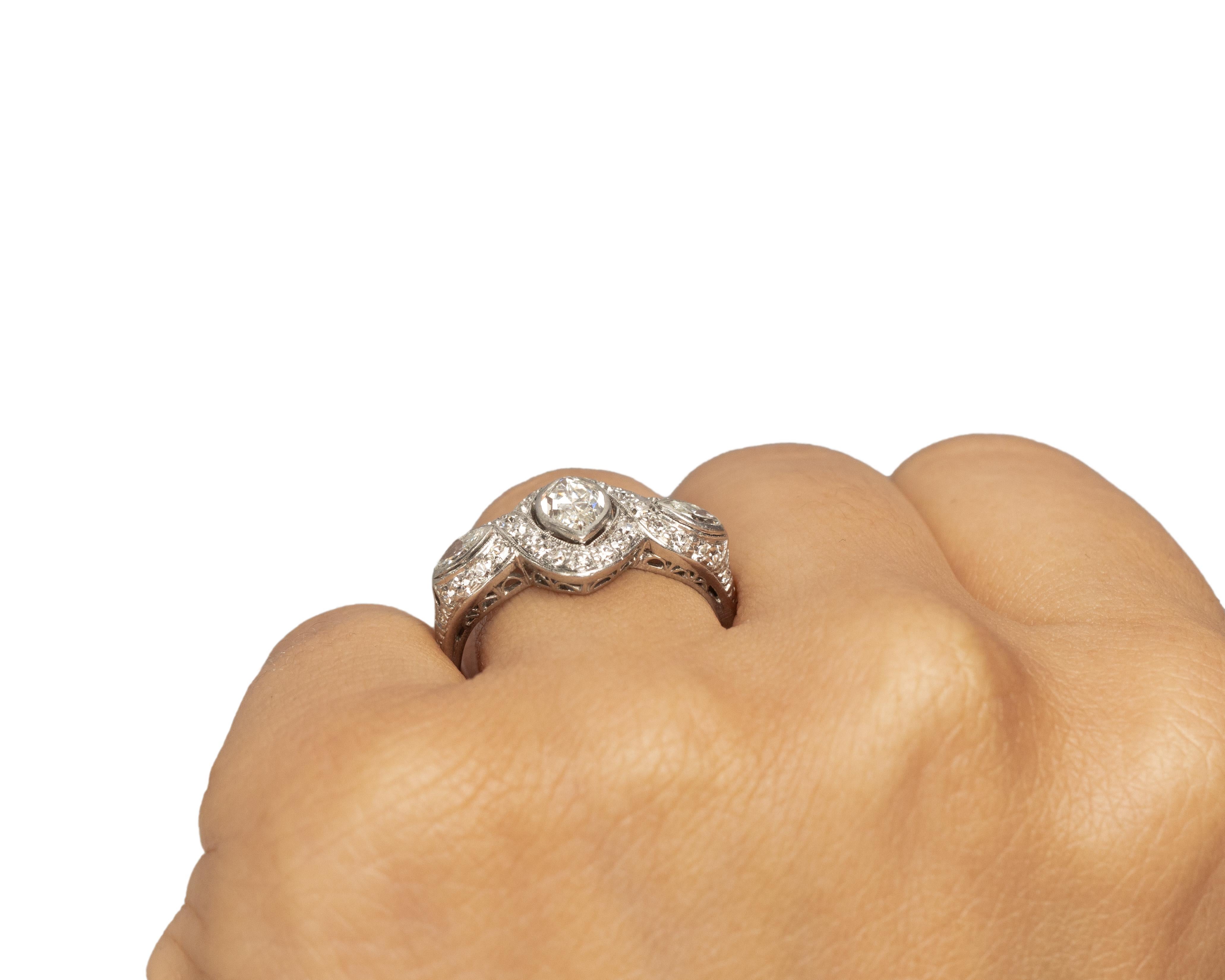 Bague de fiançailles en platine avec diamant Art Deco de 0,80 carat en vente 1
