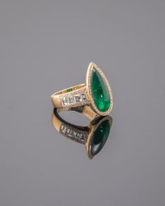 8.0 Carat Emerald Pear Shape Cabochon Engagement Ring