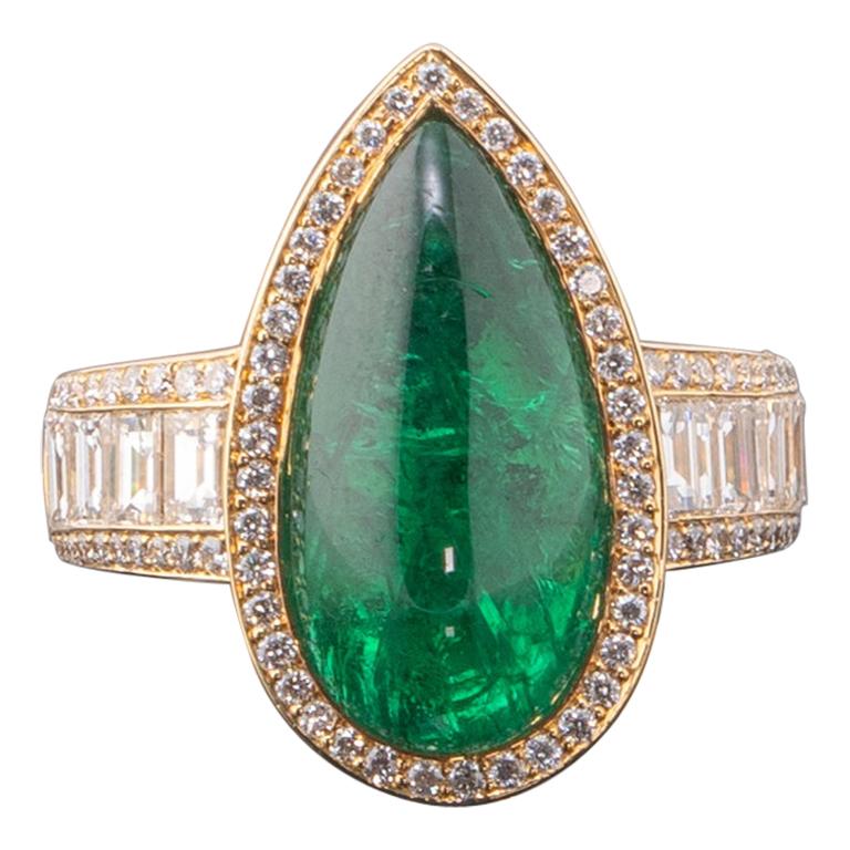 8.0 Carat Emerald Pear Shape Cabochon Engagement Ring For Sale