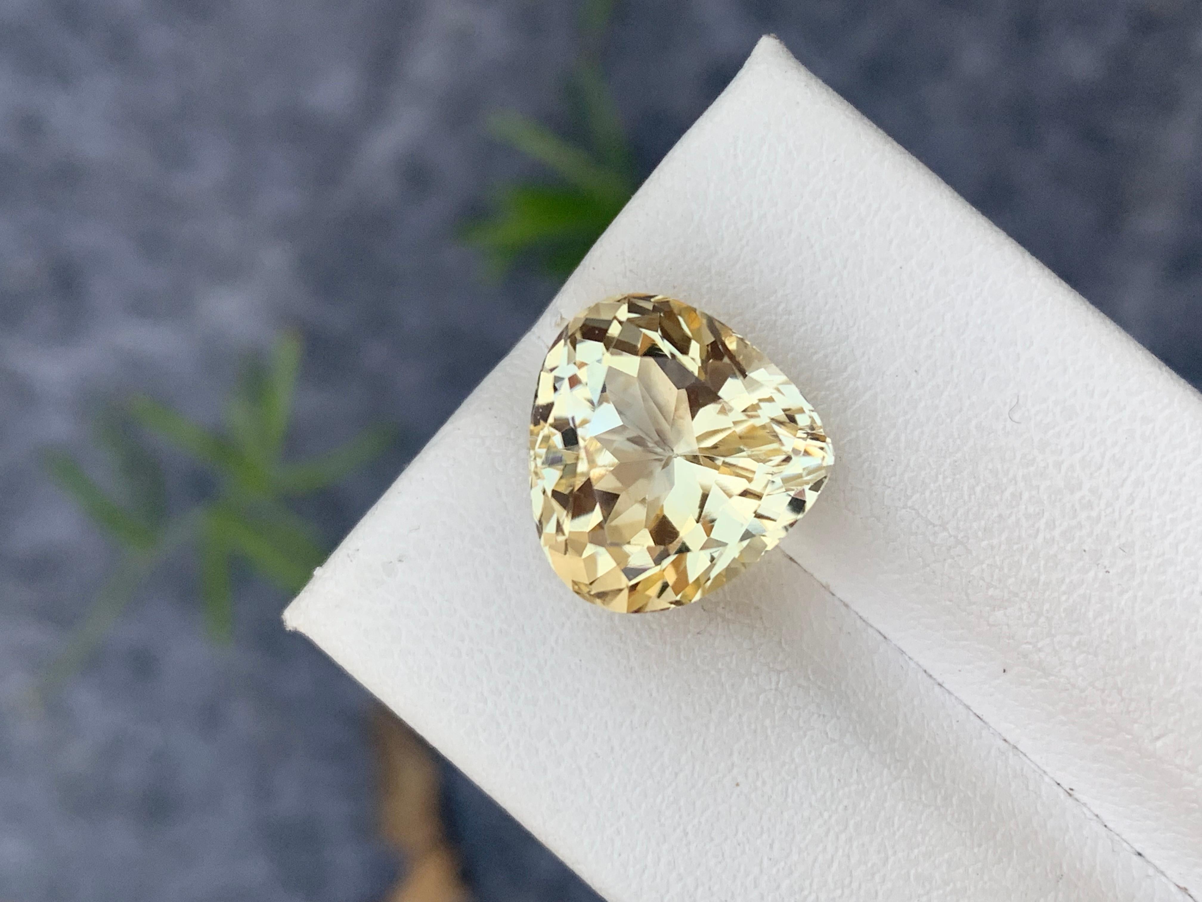 8,0 Karat natürliche lose Imperial Farbe Citrin Herzform Edelstein für Damen oder Herren im Angebot