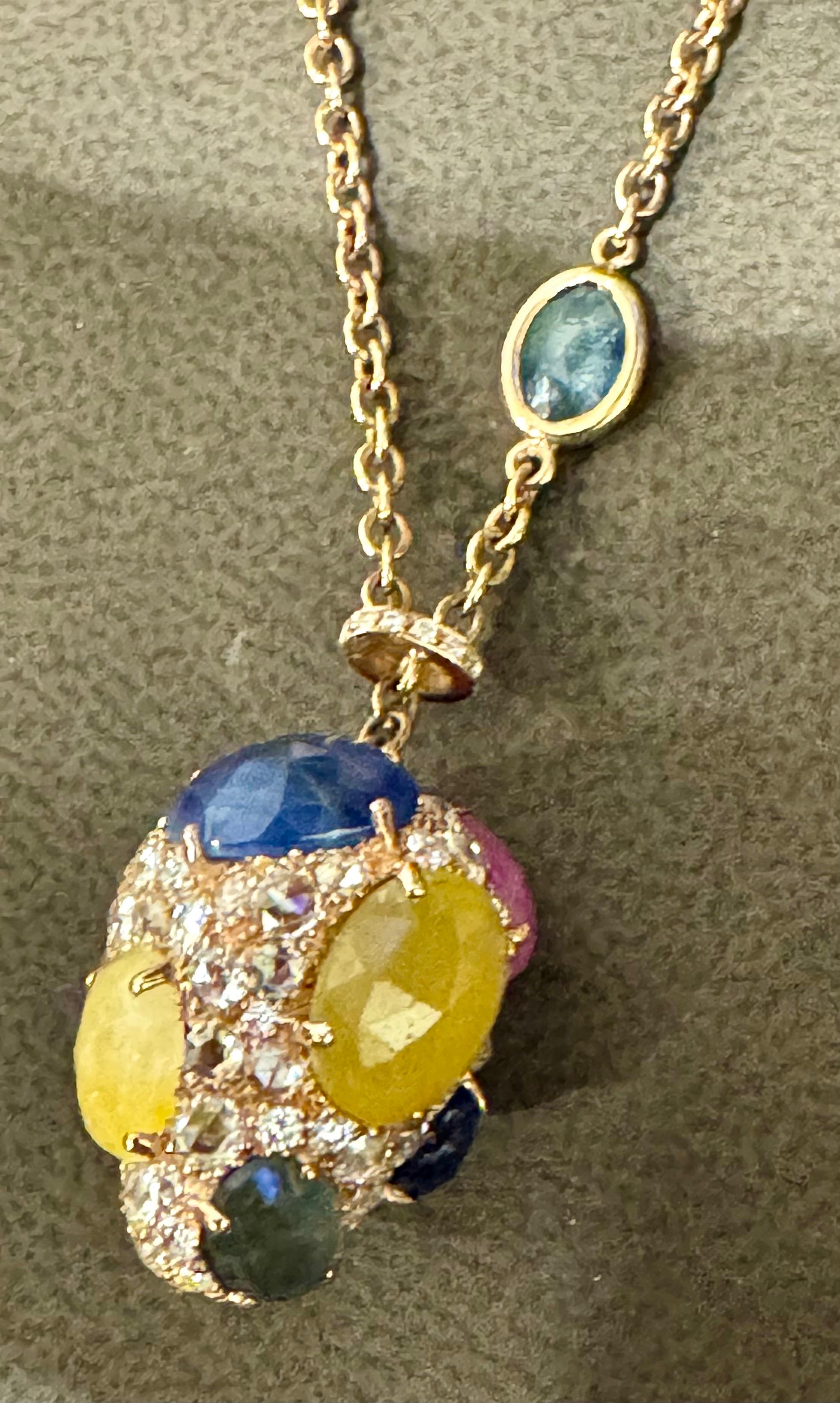 Collana con castone e zaffiri multipli incastonati da 80 carati e con diamanti in oro 18 carati, lunghezza 35