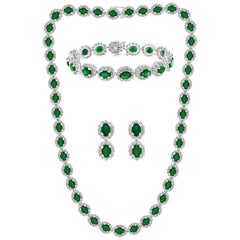 60 Ct Oval Brazil  Emerald & 7.5 Ct Diamond Necklace Earring  Suite 14K 