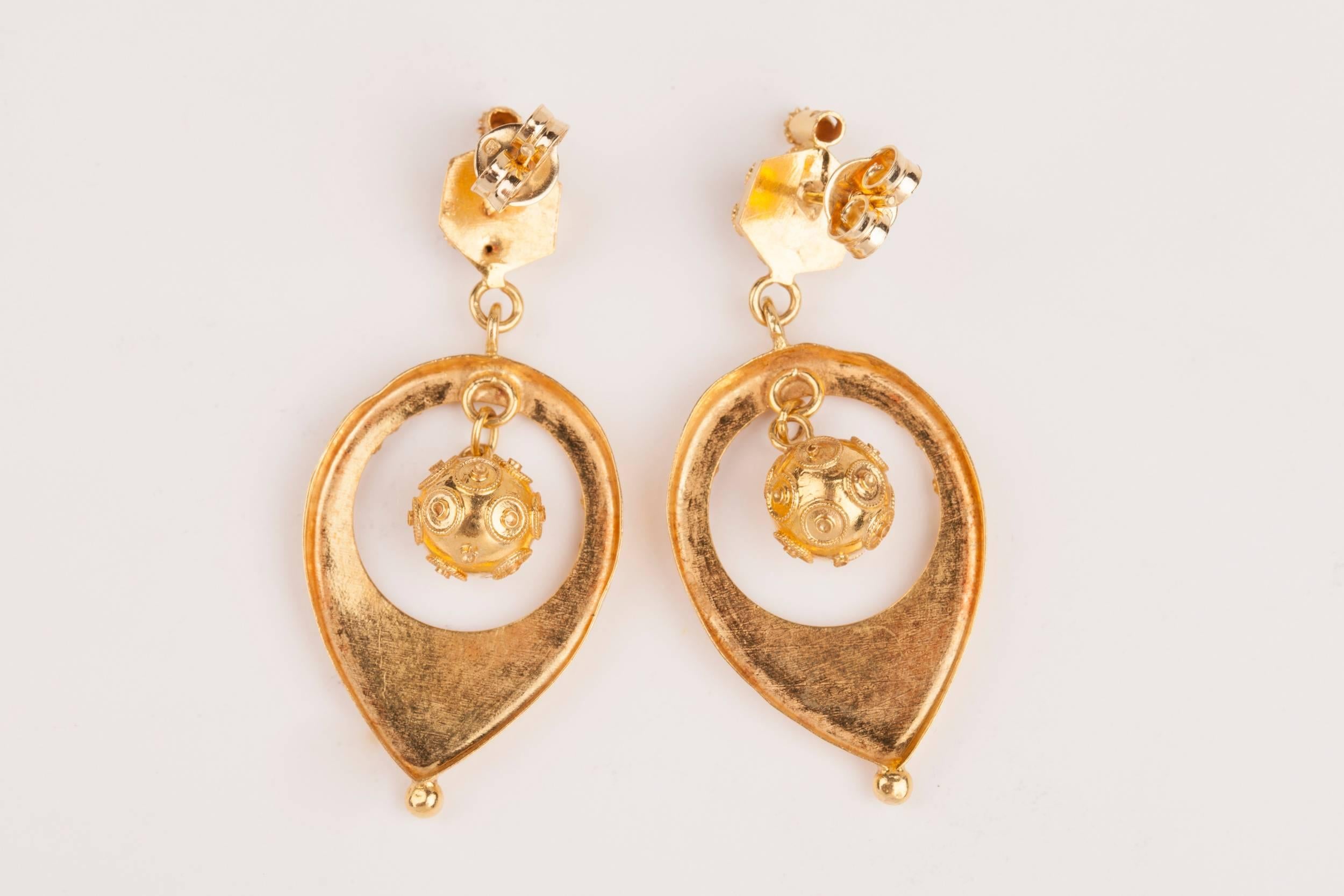 Women's 800/1000 Gold and Enamel Antique Pendants