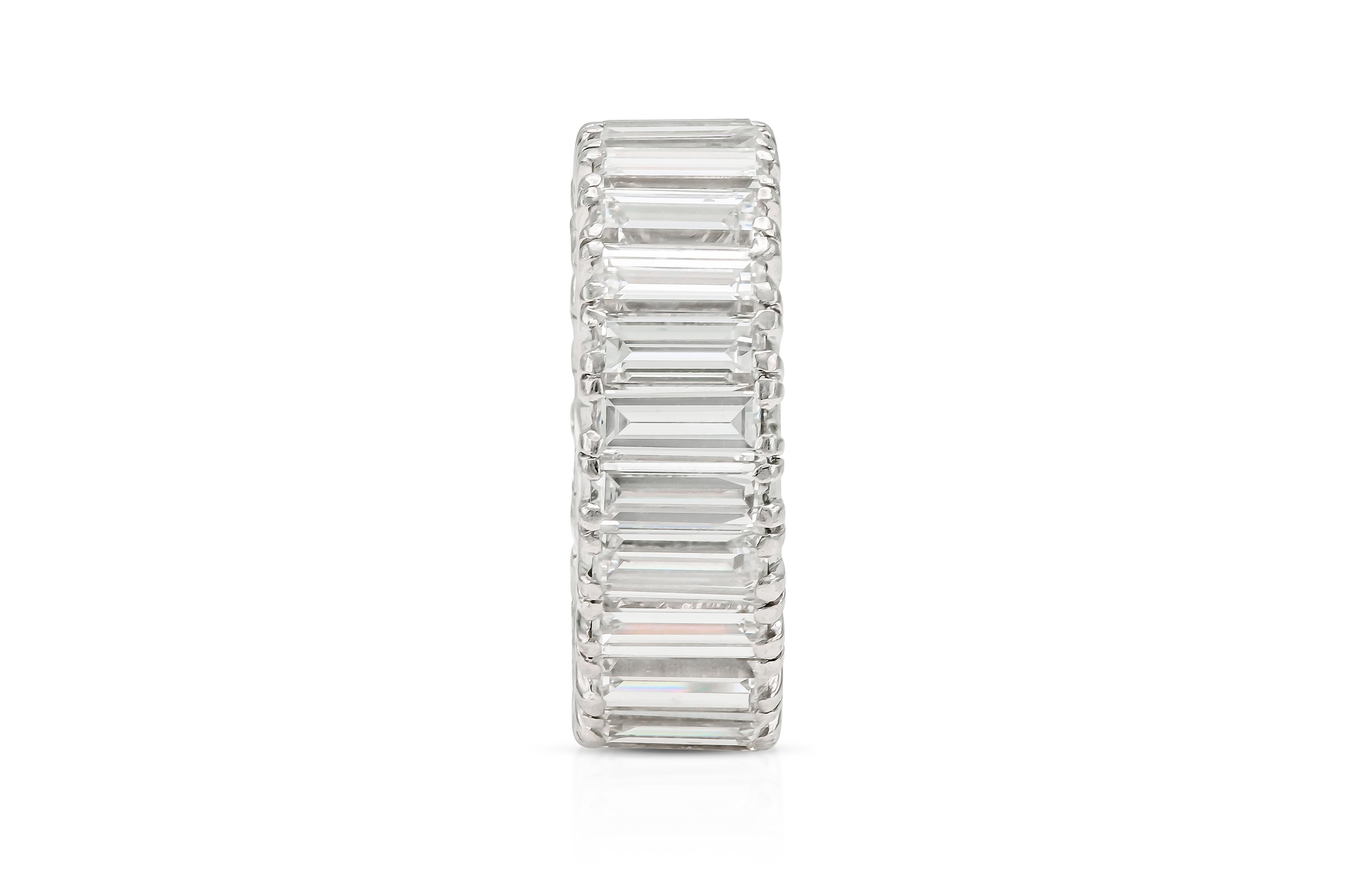 Finely crafted in platinum with 25 Baguette cut Diamonds weighing a total of approximately 8.00 carats.
7 mm wide
Size 5 1/4