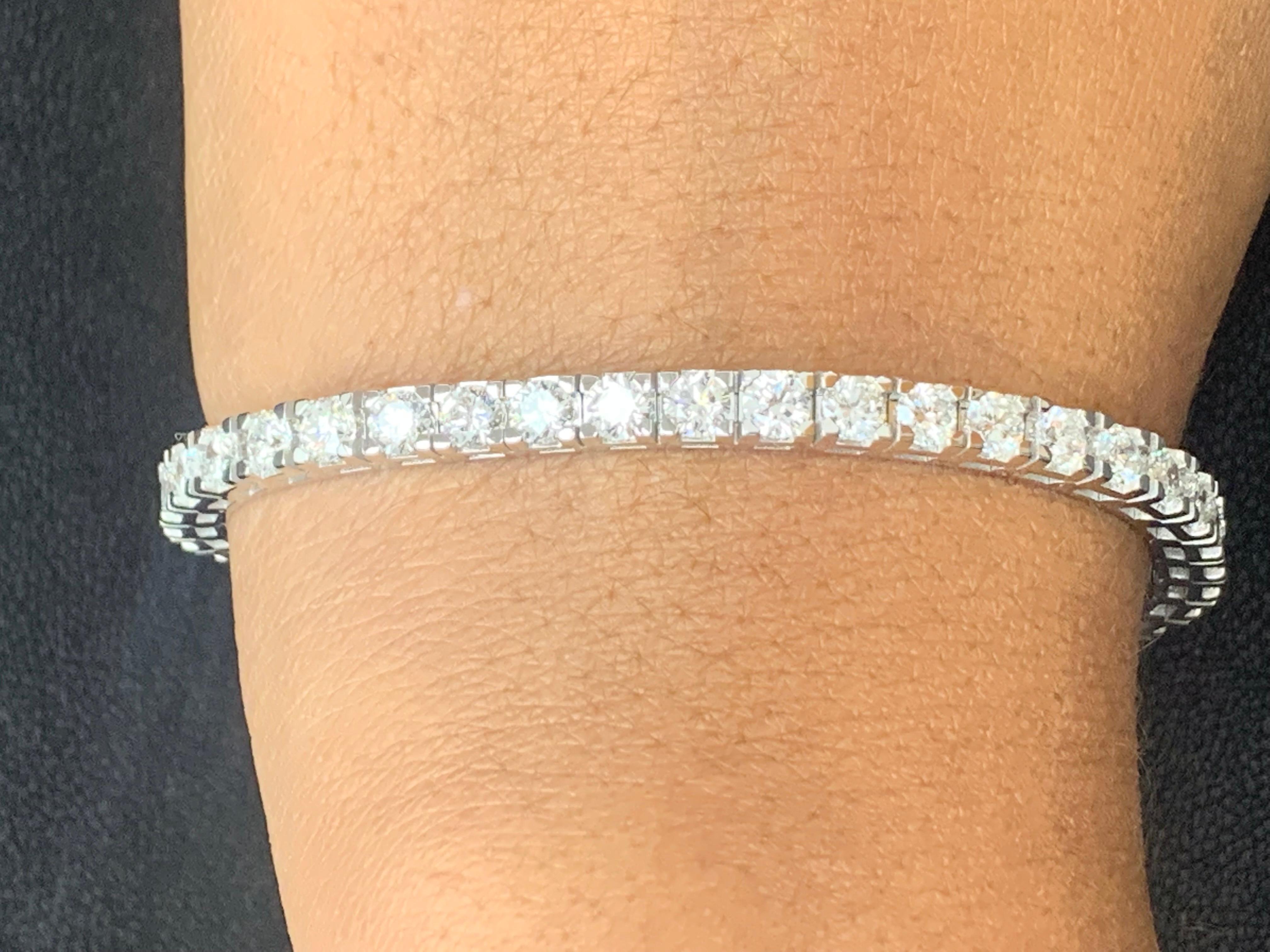Bracelet de tennis en or blanc 14 carats, diamant rond taillé en brillant de 8,00 carats Neuf - En vente à NEW YORK, NY