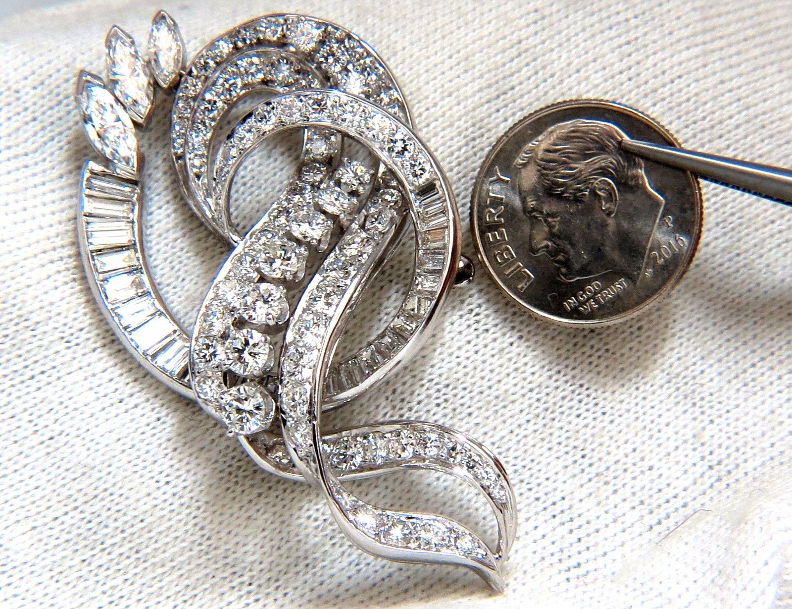 Taille ronde Broche de style Art déco en platine avec diamants de 8,00 carats en vente