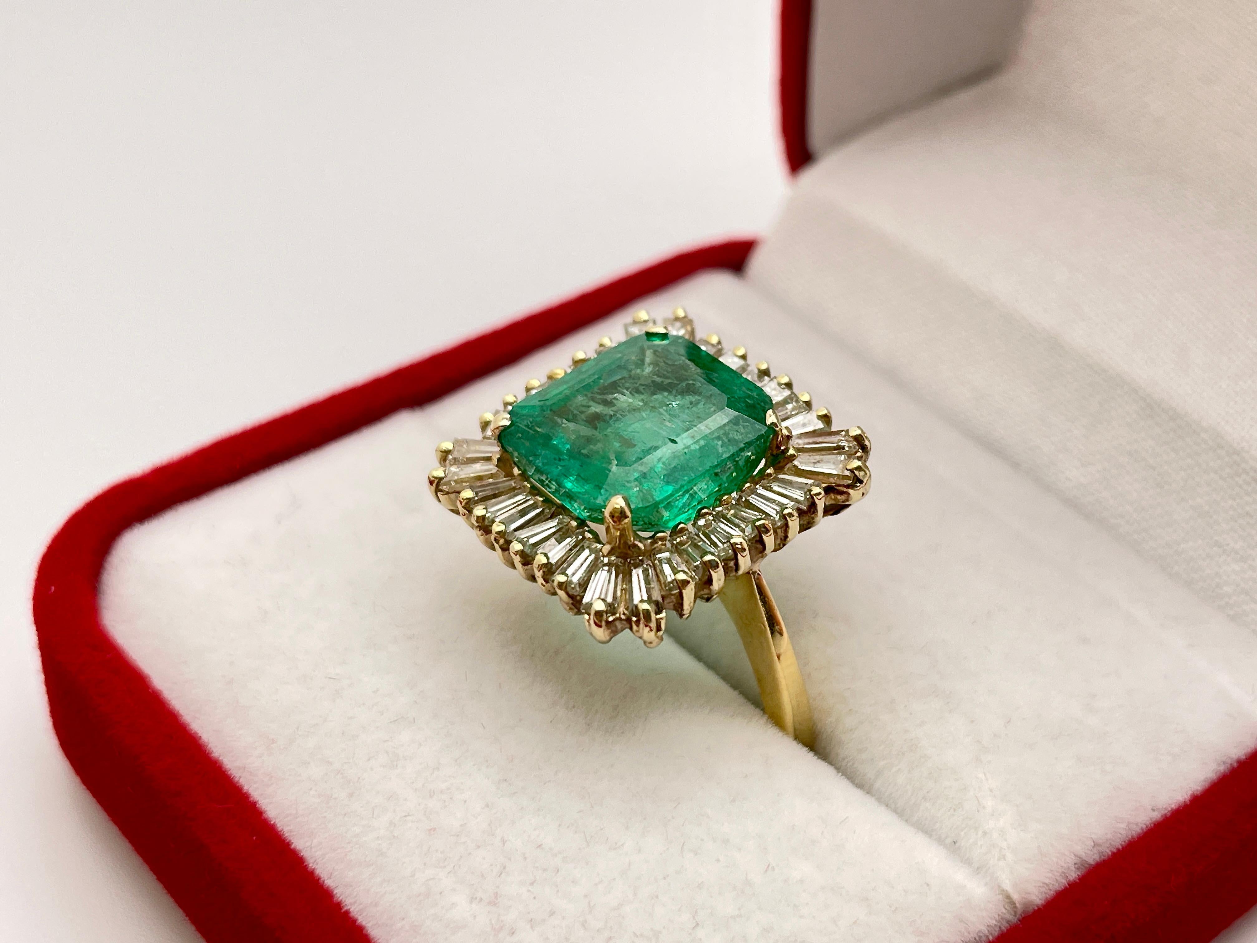8.00 Carat Emerald Diamond 18 Karat Yellow Gold Ring For Sale 8