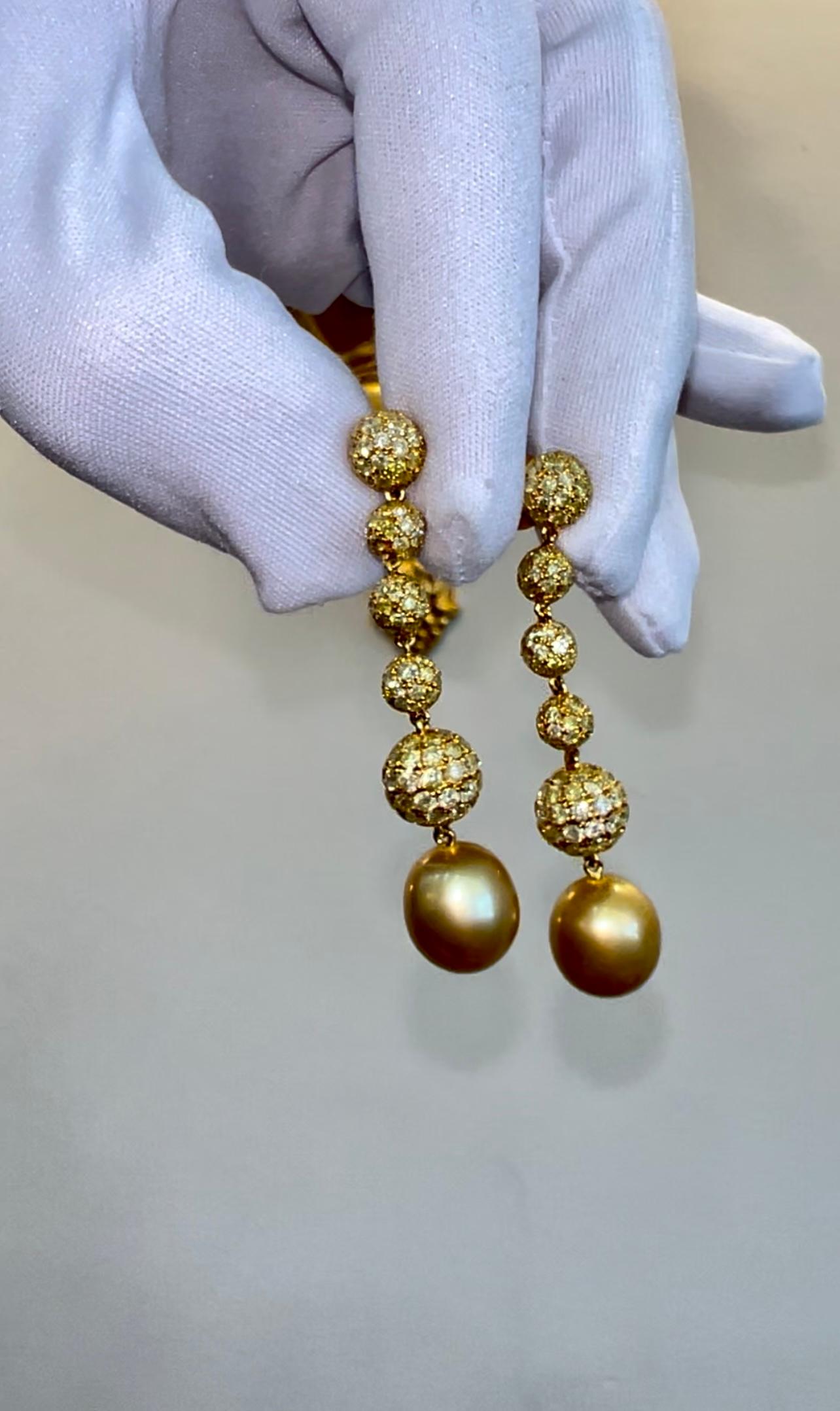 8.00 Carat Fancy Yellow Pave Diamond Ball Boucle d'oreille 3D Ball en or jaune 18k en vente 1