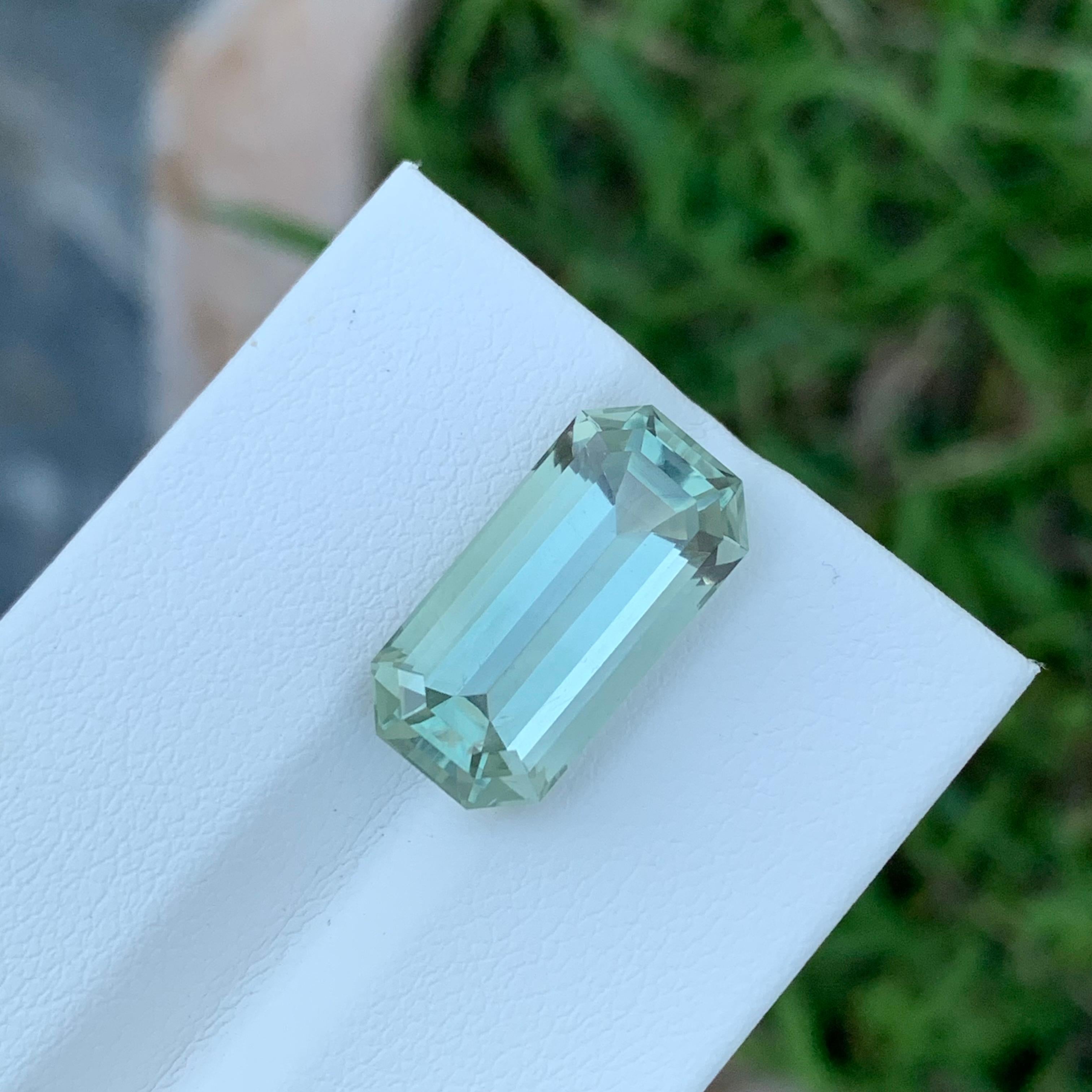 Arts and Crafts 8.00 Carat Natural Loose Green Amethyst Rectangular Emerald Shape Gem For Ring  For Sale