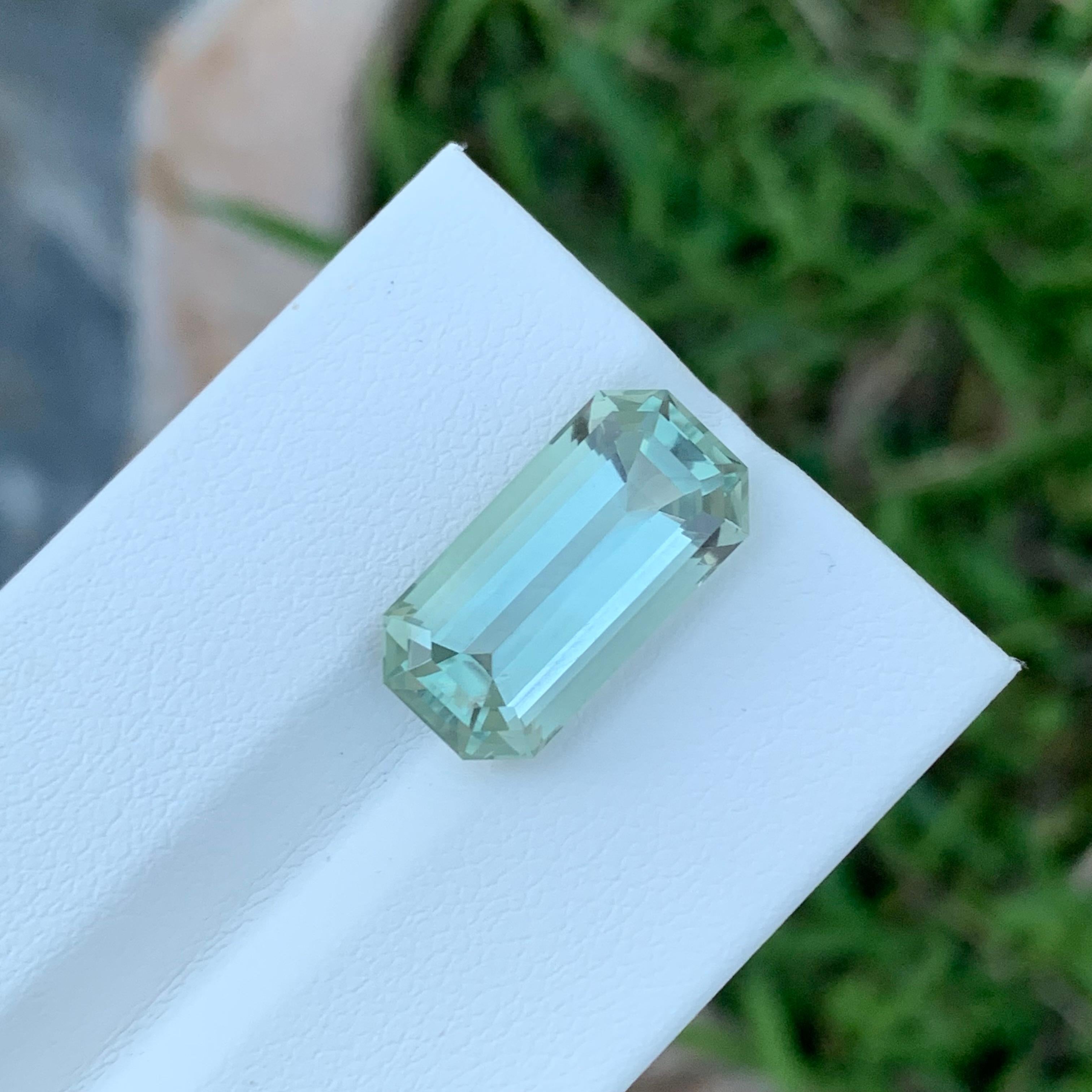 Emerald Cut 8.00 Carat Natural Loose Green Amethyst Rectangular Emerald Shape Gem For Ring  For Sale