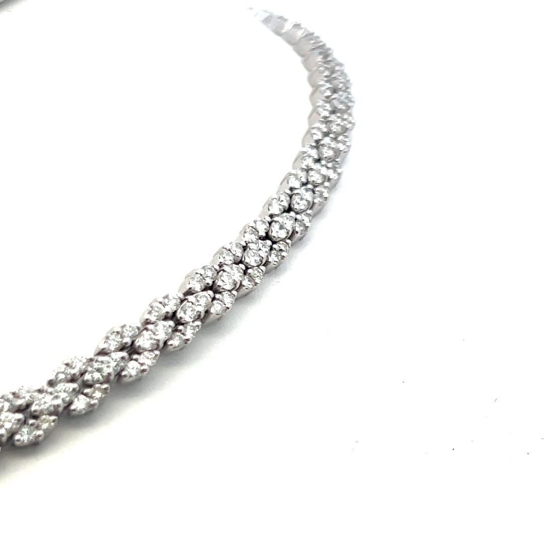 Collier à grappes en or blanc 18 carats de 8,00 carats de diamants ronds brillants G VS en vente 1