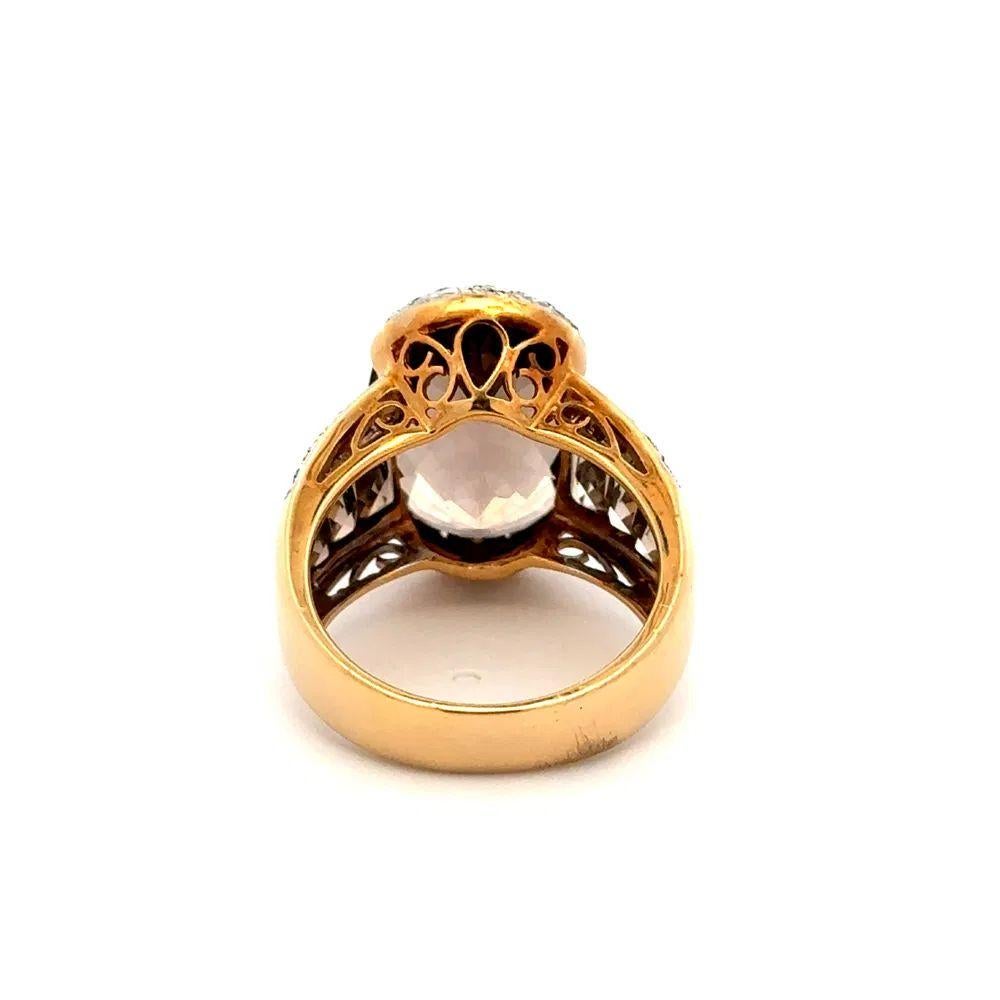 8.00 Carat Smokey Quartz and RBC Diamond Gold Statement Cocktail Ring In Excellent Condition For Sale In Montreal, QC