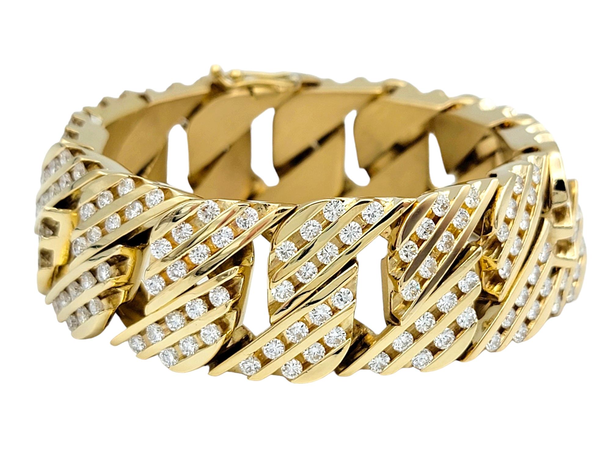 The inner circumference of this bracelet measures 5.75 inches and will comfortably fit up to a 5.5 inch wrist. 

This bold Miami cuban link bracelet boasts a striking design set in luxurious 14 karat yellow gold. Each link of the bracelet is
