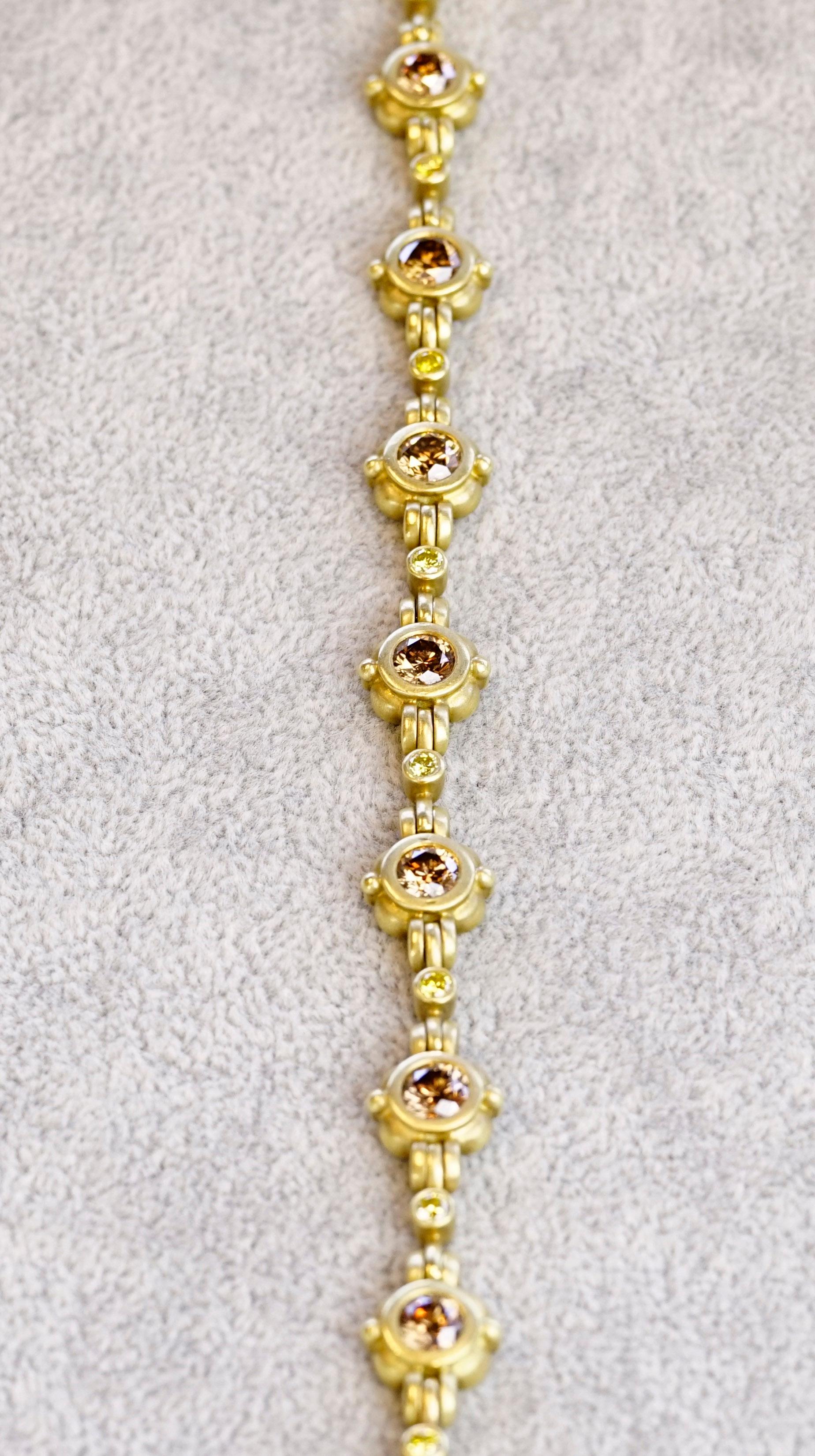 8.00 Carats 18ky Cognac and Fancy Yellow Diamonds Bracelet For Sale 5