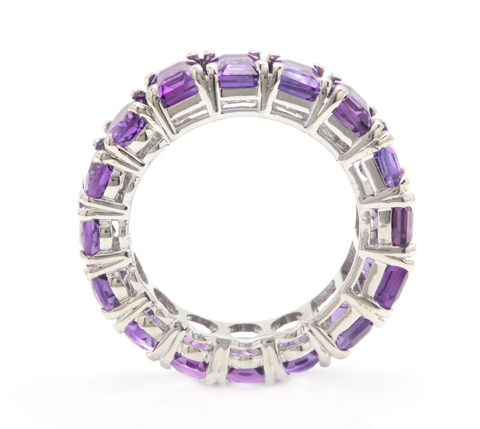 8.00 Carats Exquisite Natural Amethyst 14K Solid White Gold Ring In New Condition For Sale In Los Angeles, CA