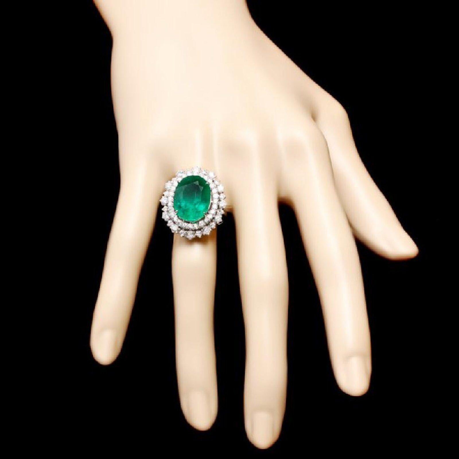 Mixed Cut 8.00 Carats Natural Emerald and Diamond 14K Solid White Gold Ring For Sale