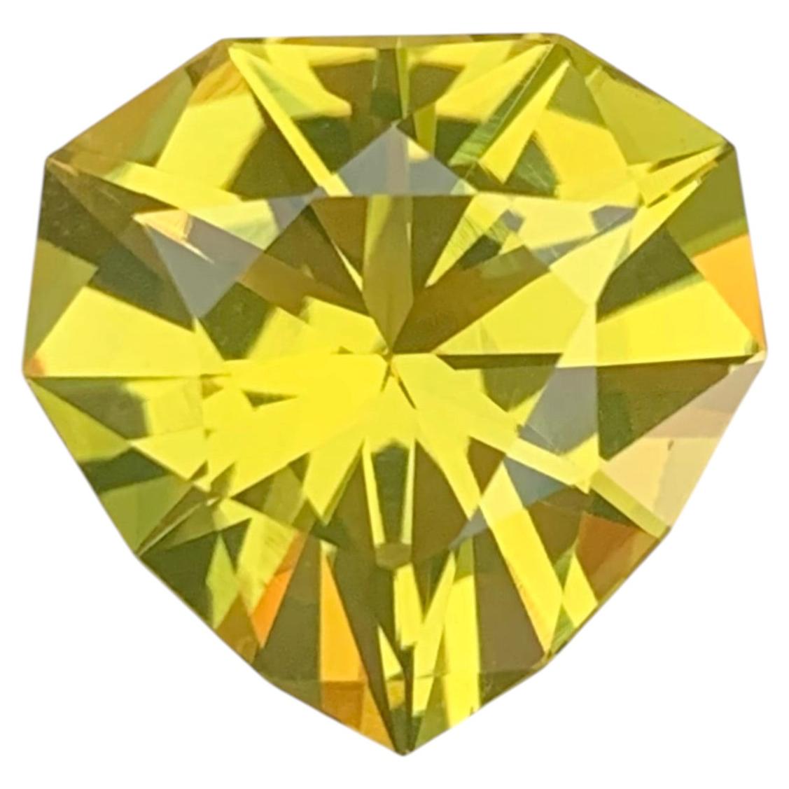 8.00 Carats Natural Lemon Quartz Citrine Gemstone For Sale