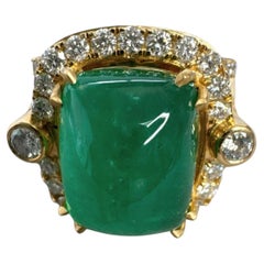 8.00 ctw Vintage Style Emerald & Diamond Halo Ring 18K Yellow Gold