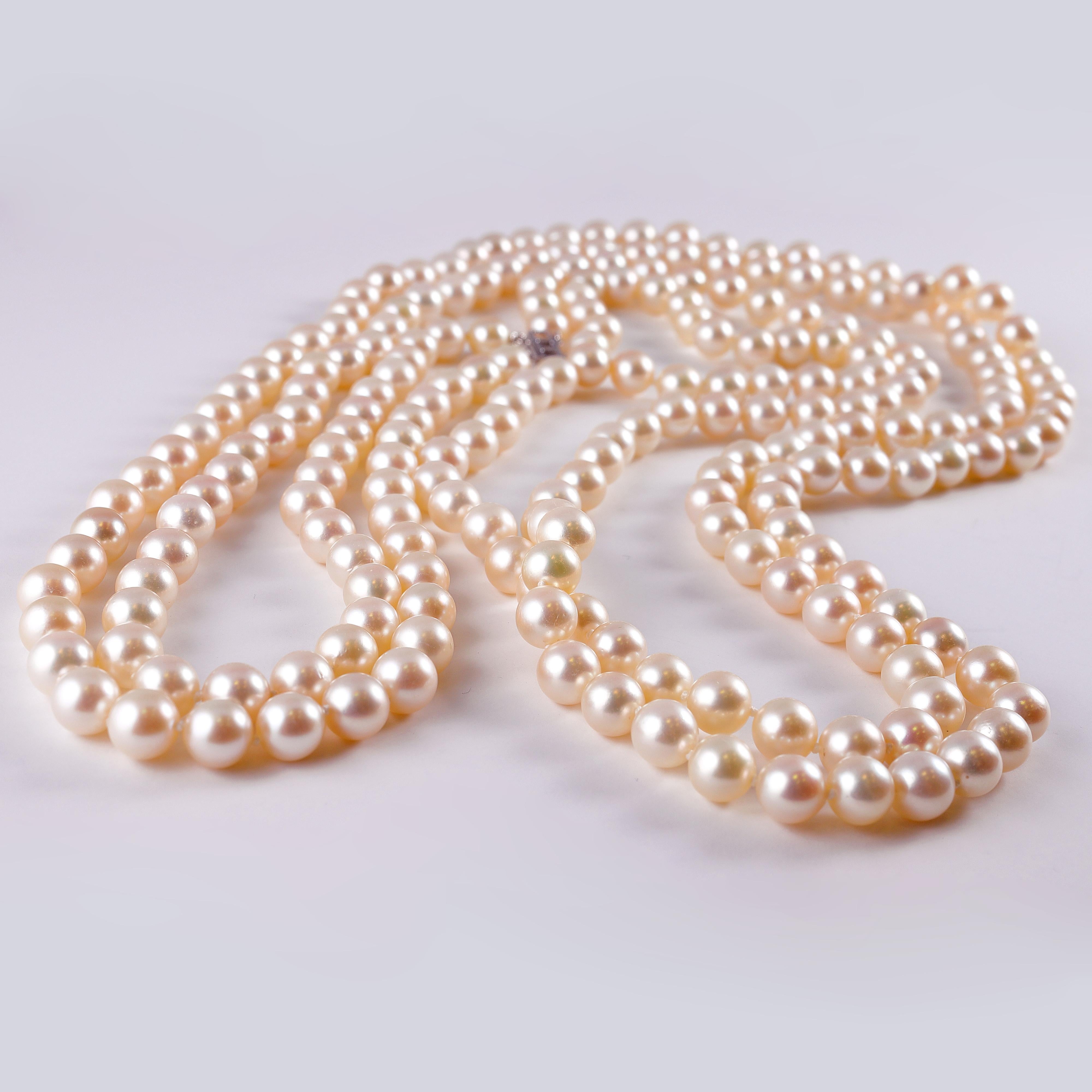Cultured Pearl Long Necklace Diamond Clasp 1