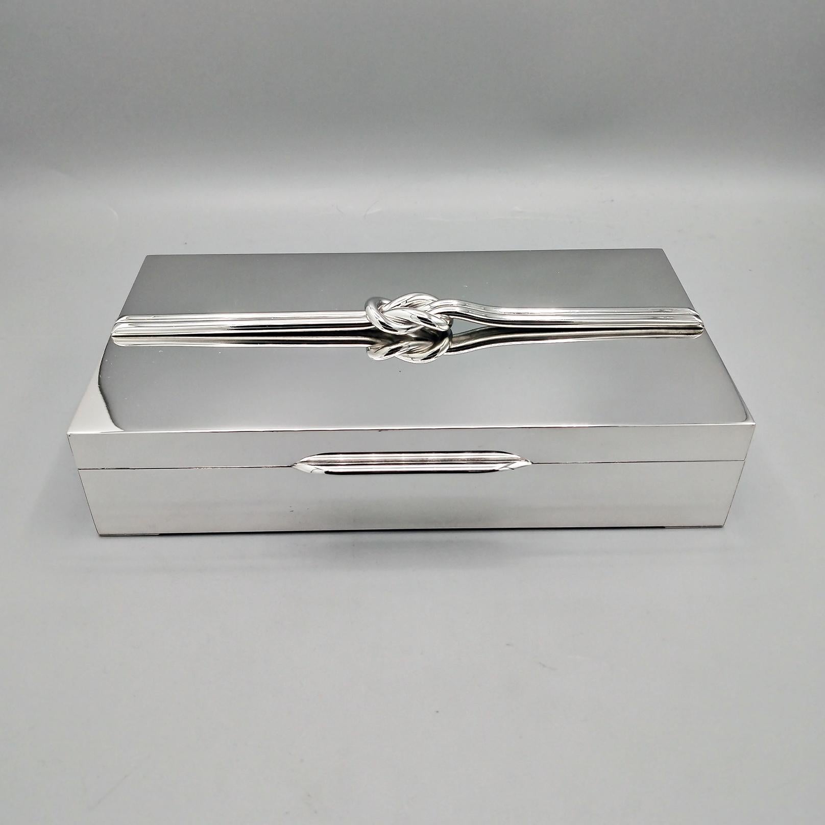 800 Boîte en argent avec couvercle en bois décoré d'une paire de fils d'argent nœud d'amour 6
