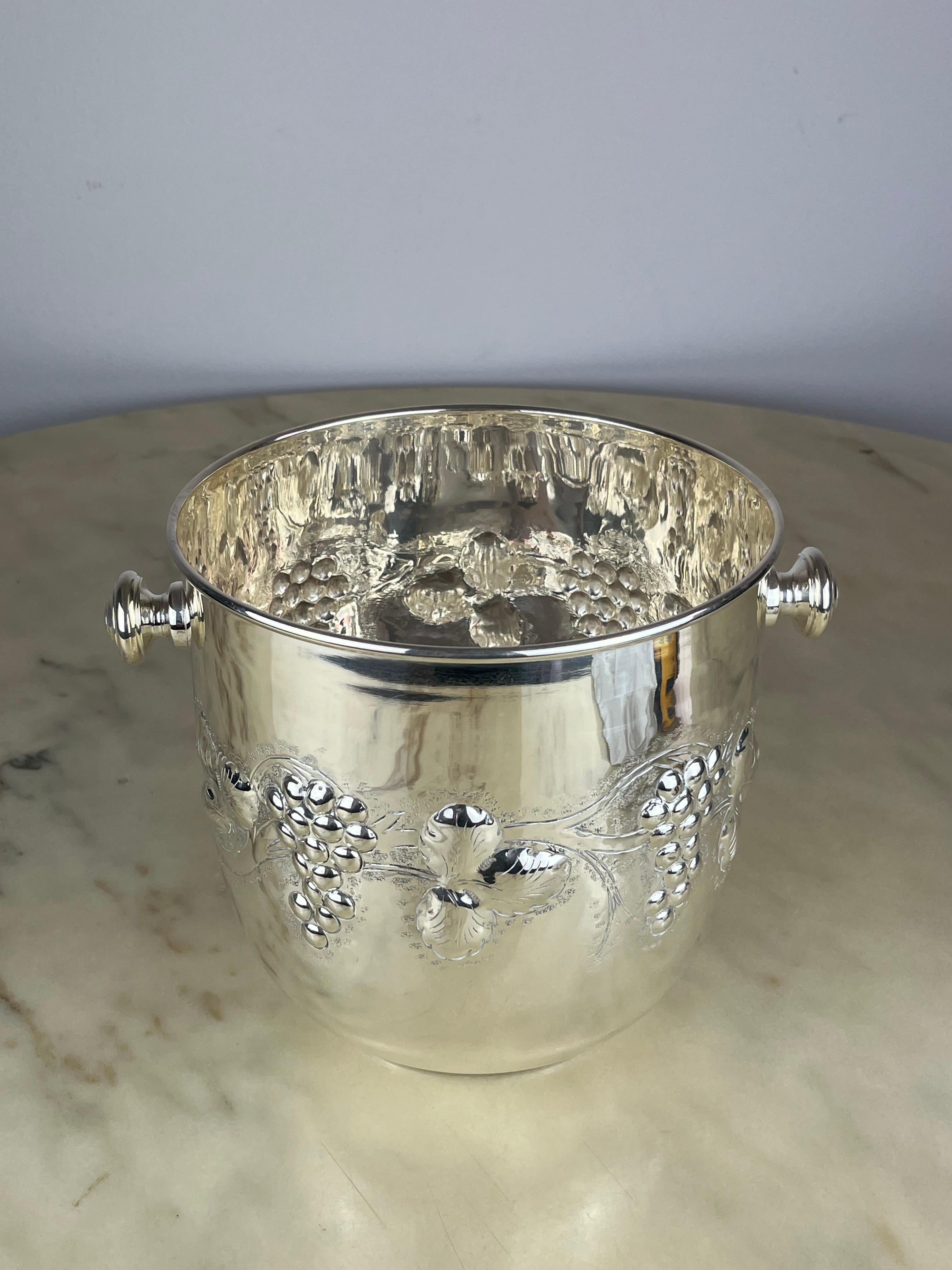800 Silver Champagne Bucket, Italy, 1980s In Good Condition For Sale In Palermo, IT