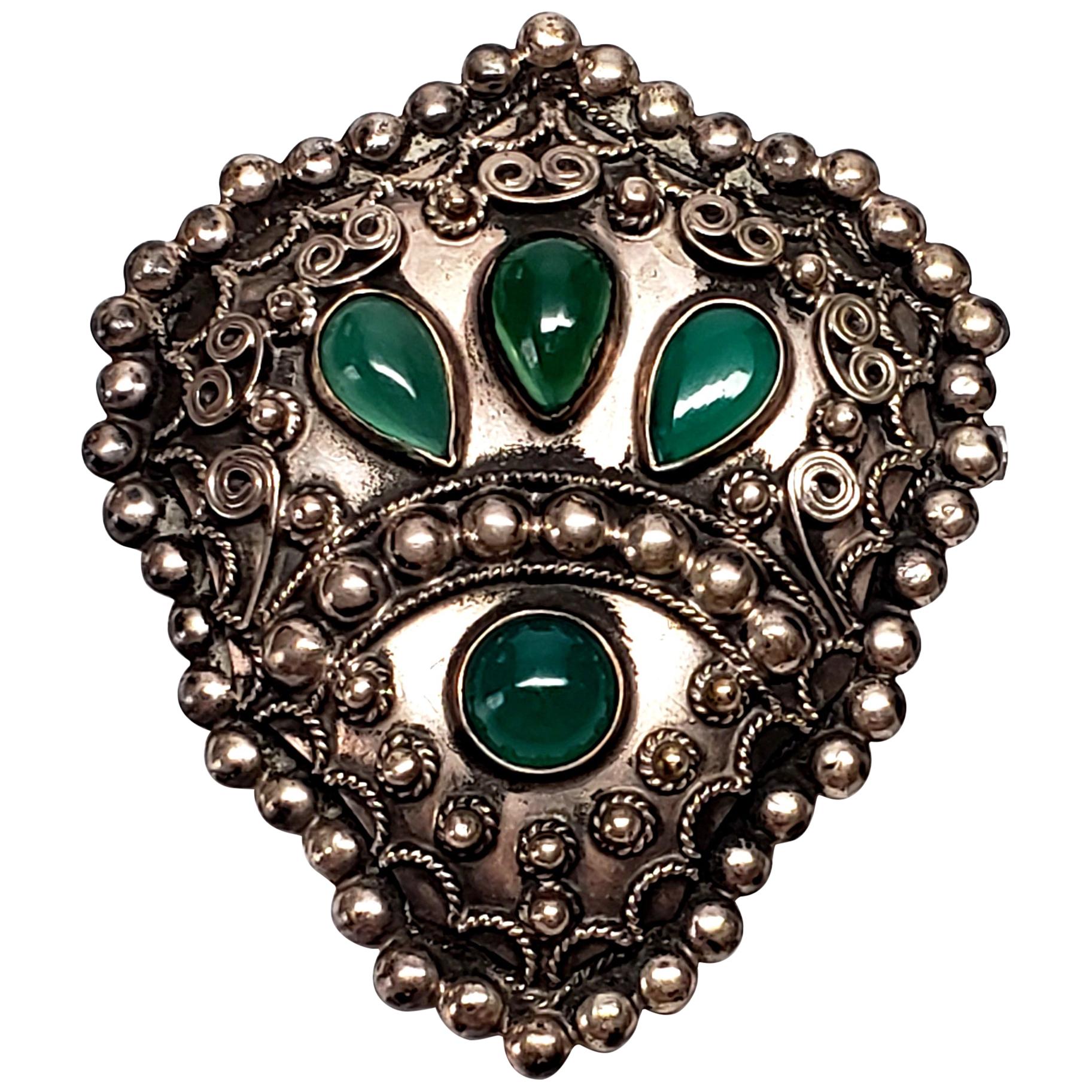 800 Silver Chrysoprase Pin/Brooch For Sale