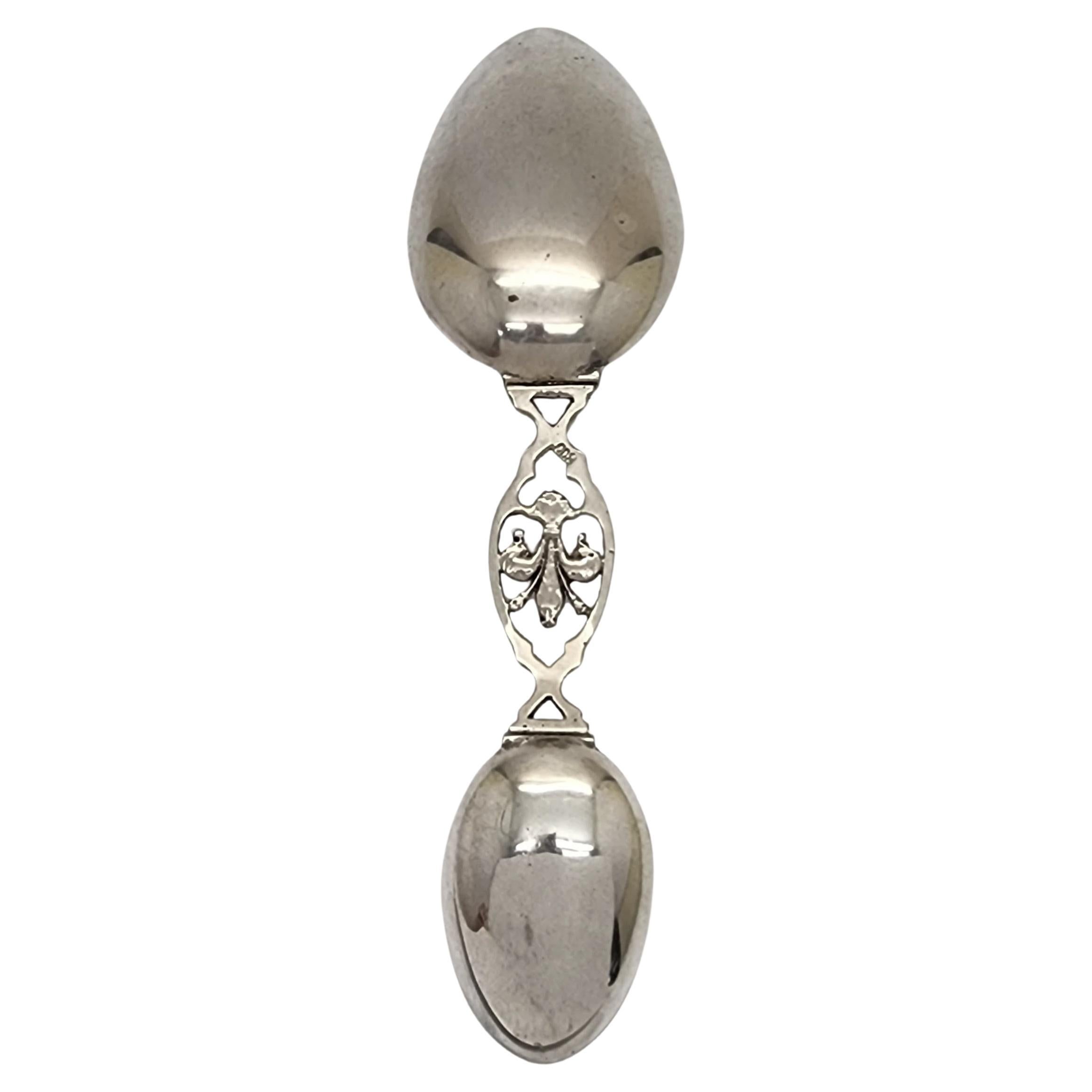 800 Silver Fleur de Lis Folding Medicine Spoon #15215 For Sale