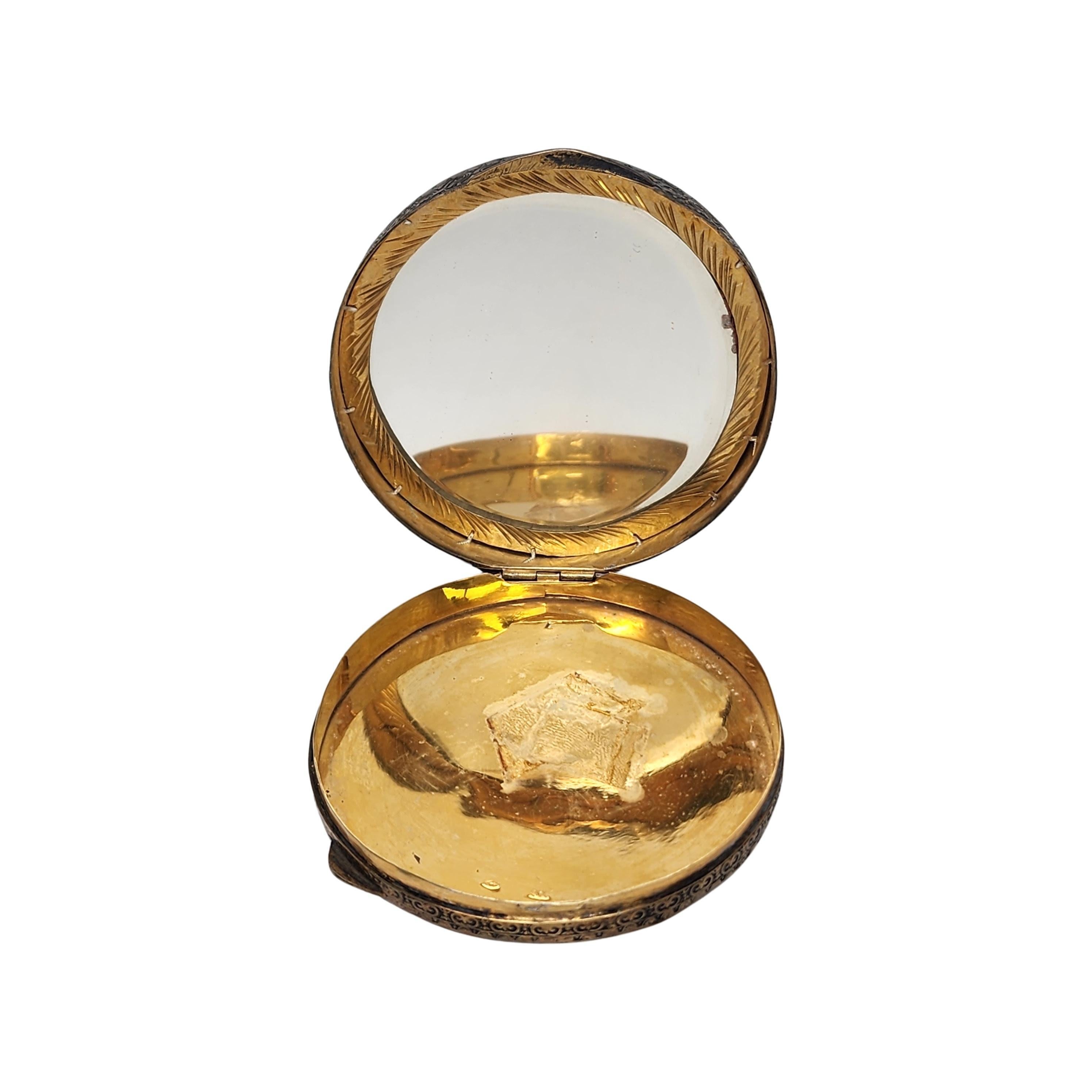 Italienischer geschnitzter Muschelspiegel, 800er Silber Gold Vermeil, Komapct #18463 im Angebot 1