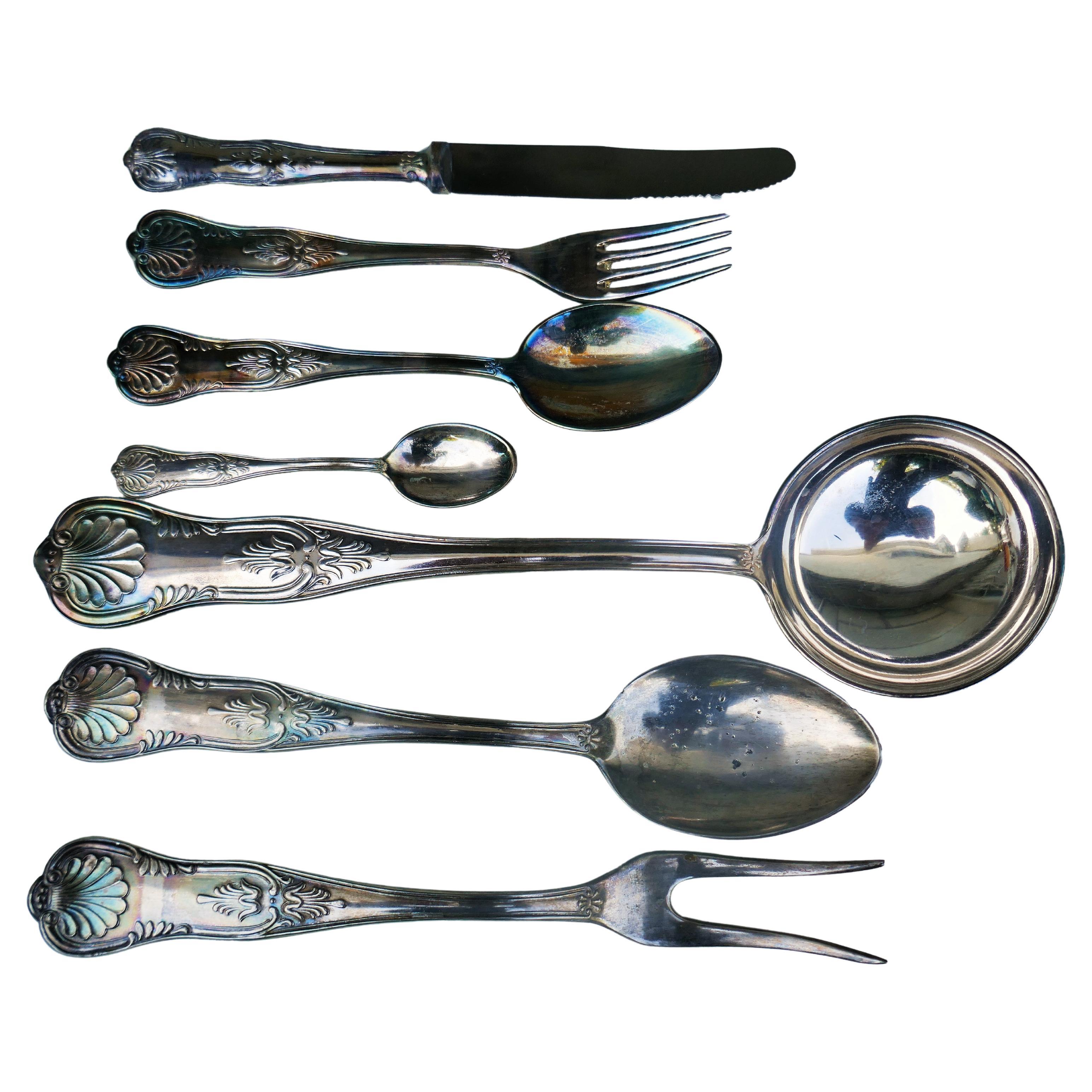 Argento 800 silver service with 27 elements in vendita