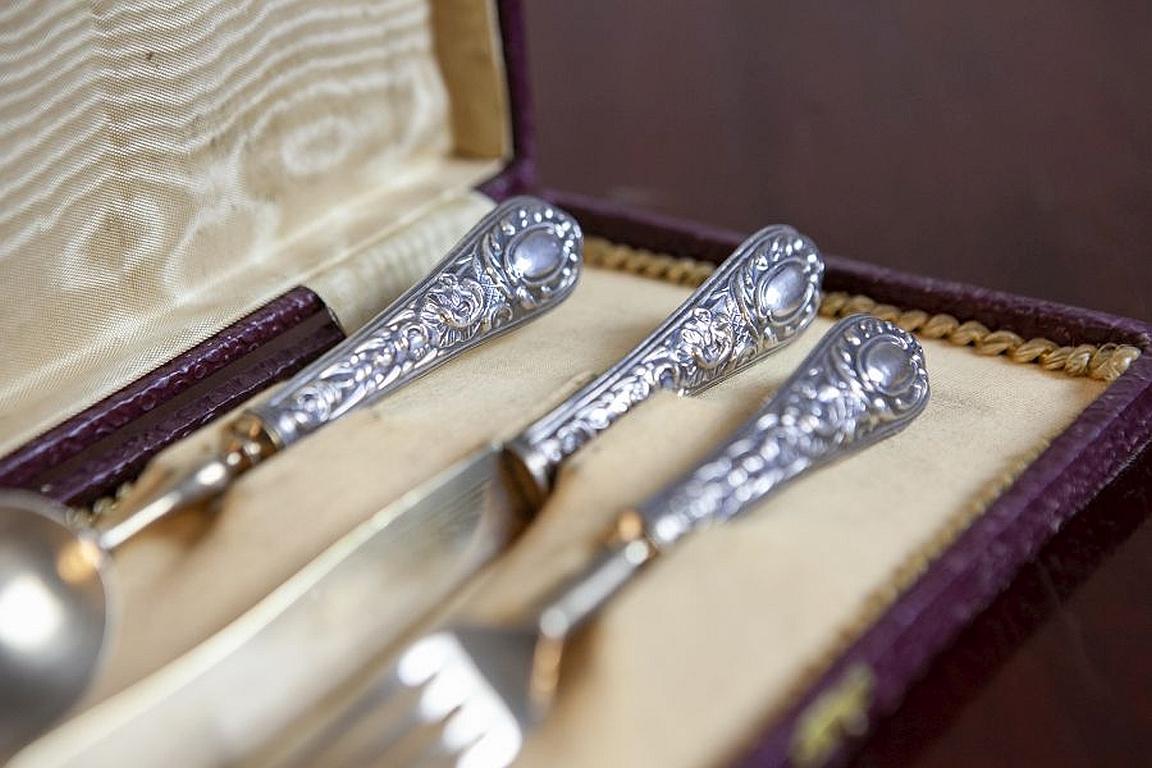 Juego de cubiertos estándar de plata 800 del periodo de entreguerras, Nola, Italia en venta 6
