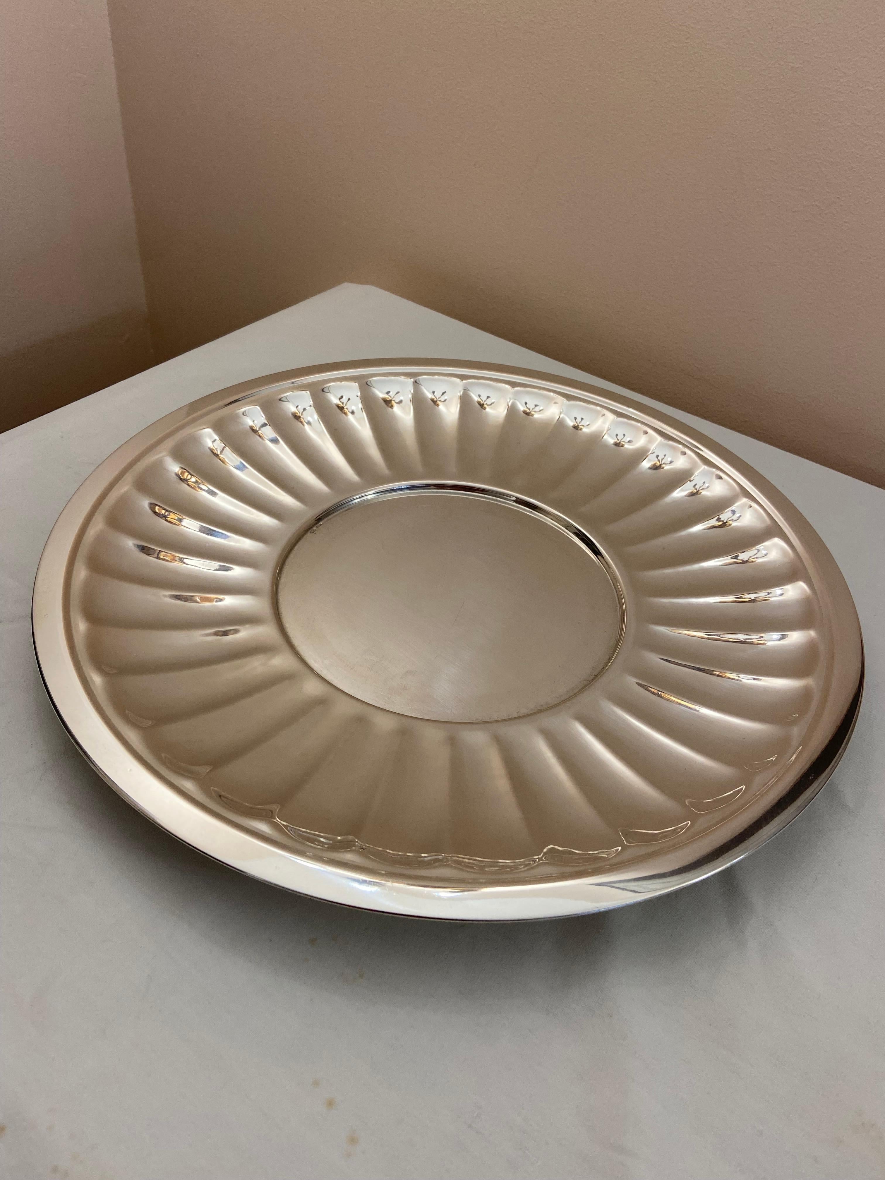 800 Silver Tureen and plate set, Italian manufacturing In Good Condition For Sale In Palermo, IT