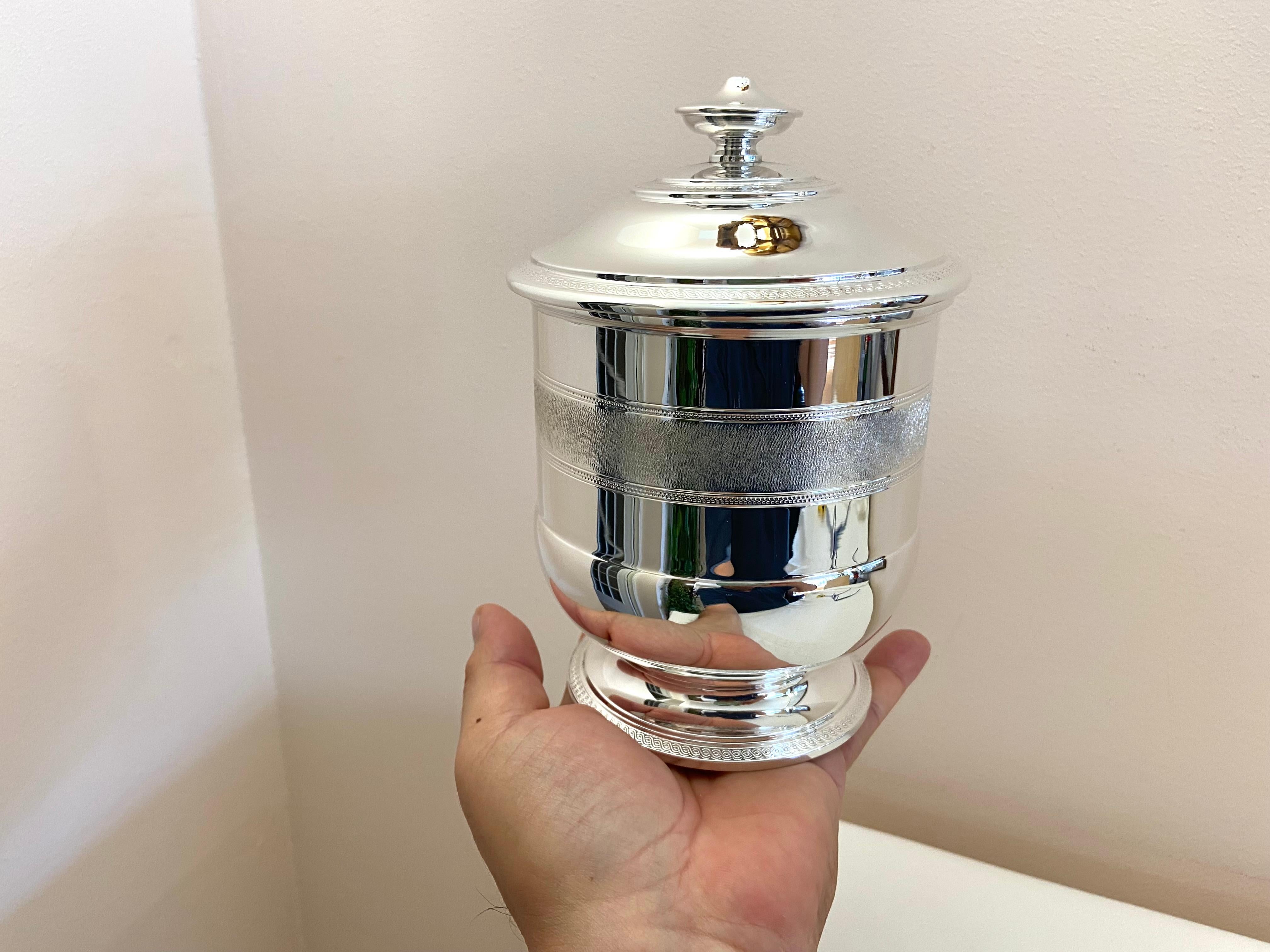 800 Silver Urn, Made in Italy For Sale 3