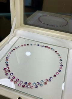 Untreated Spinel Necklace in Gold 18K Gold