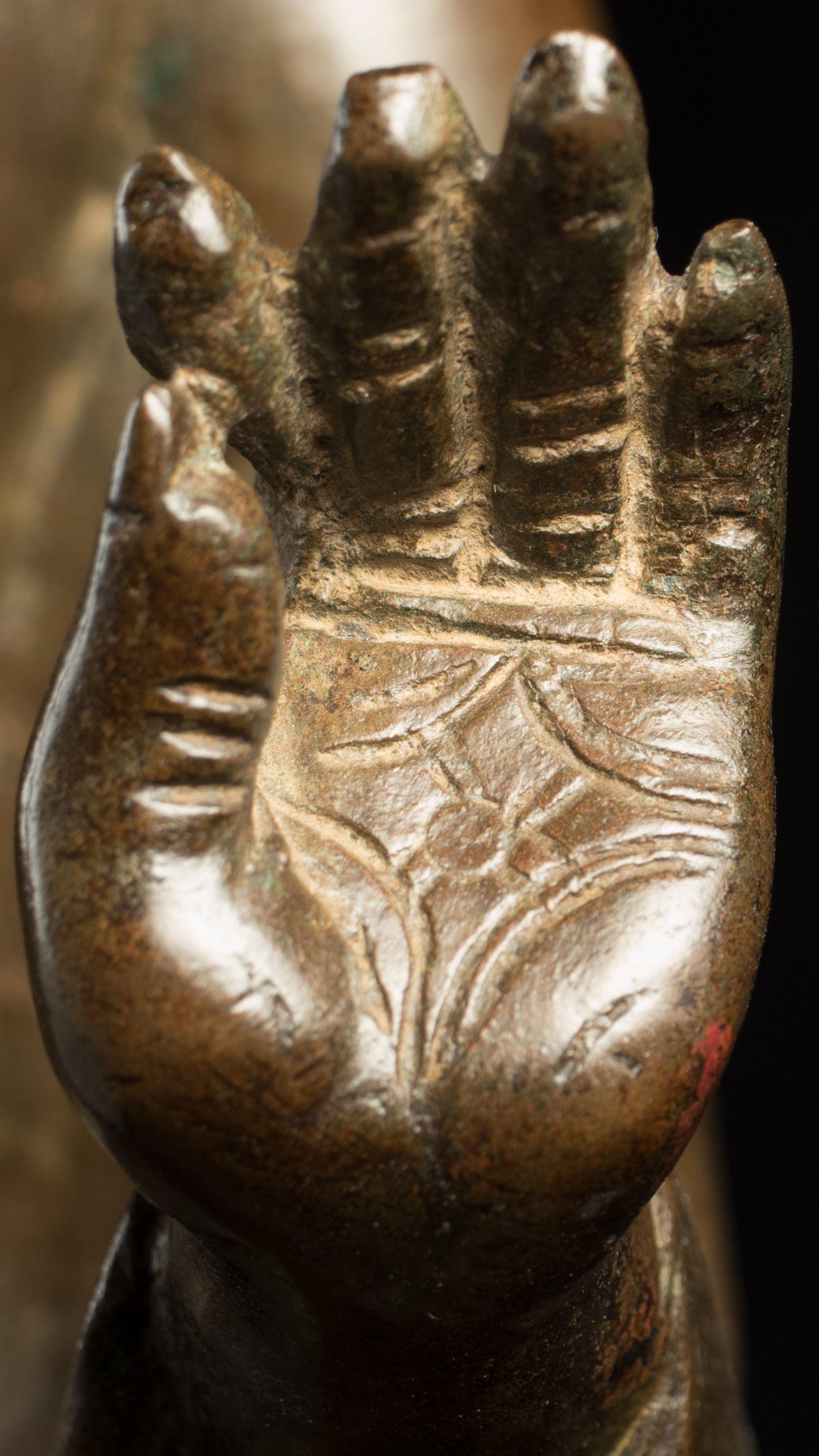 A Very Large and Rare 14-16thC Nagapattinam Bronze Buddha, 8000 For Sale 12