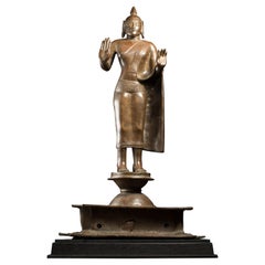 Très grand et rare bouddha en bronze de Nagapattinam du 14 au 16ème siècle, 8000