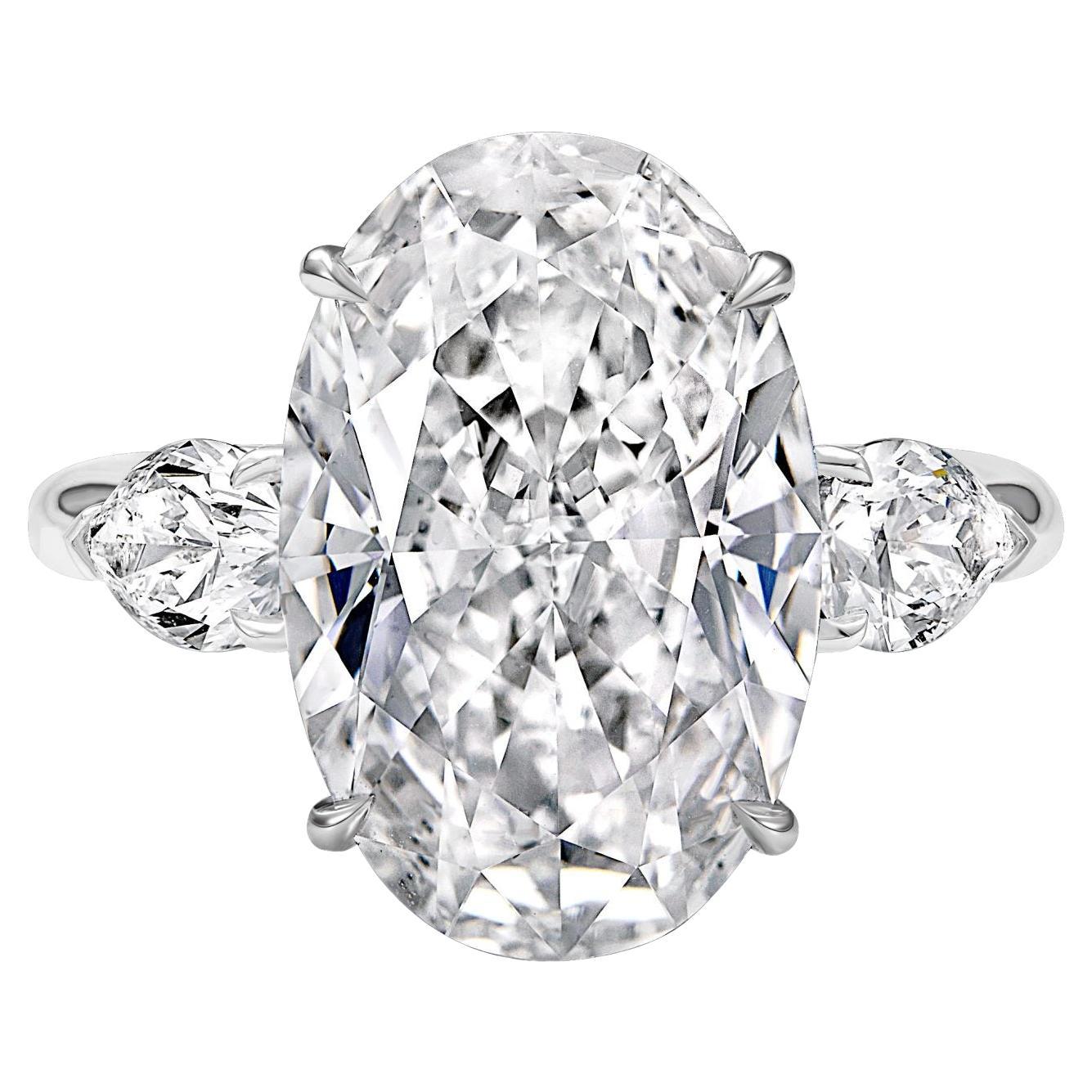 Bague de fiançailles à diamant ovale naturel de 8.00ct certifiée GIA en vente