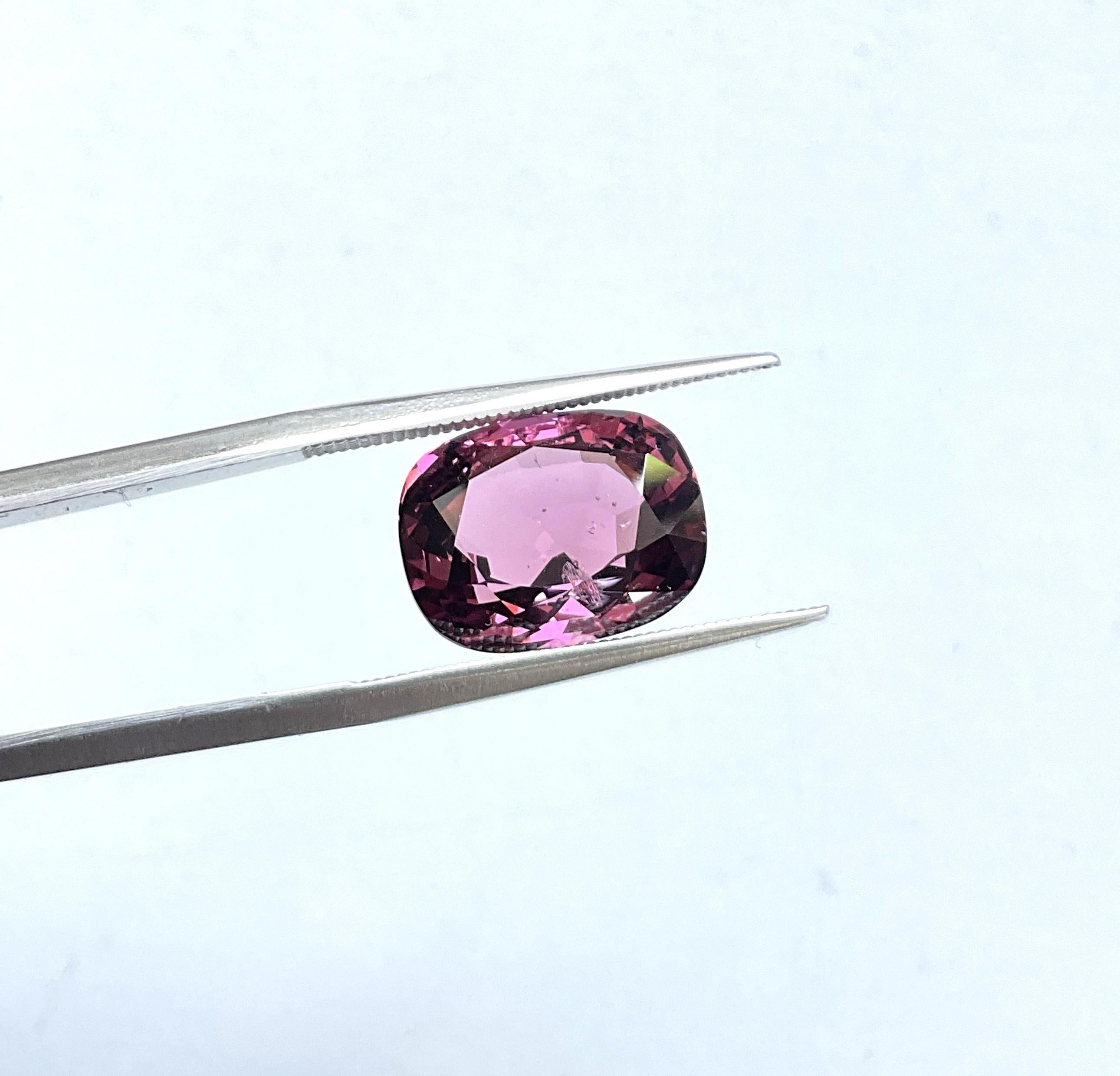 8.01 Carat Burmese Spinel Cushion Cut Stone for Fine Jewelry Ring Natural Gem For Sale 3