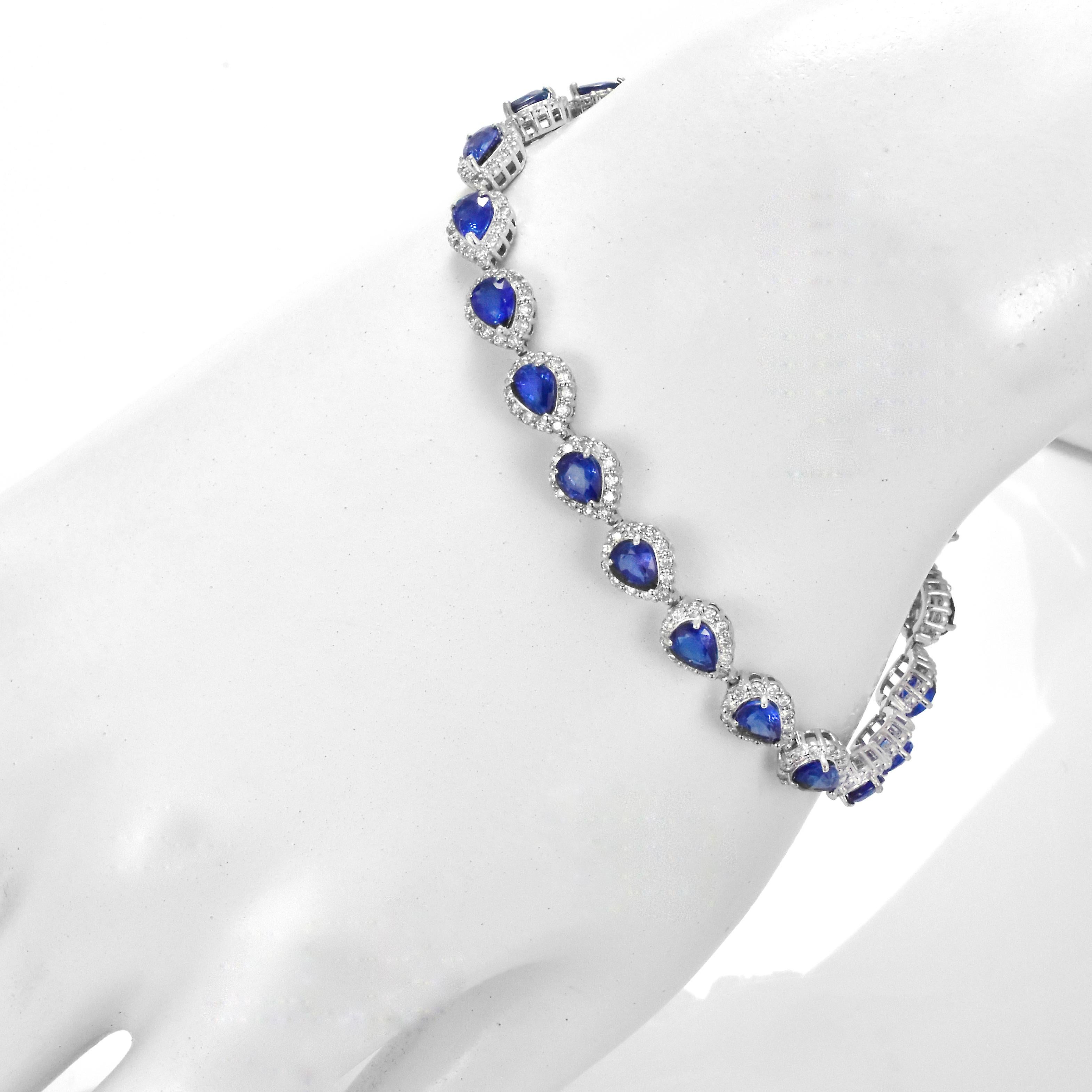 Pulsera de tenis de zafiro azul real y diamantes de 8.01 quilates fabricada en platino Corte pera en venta