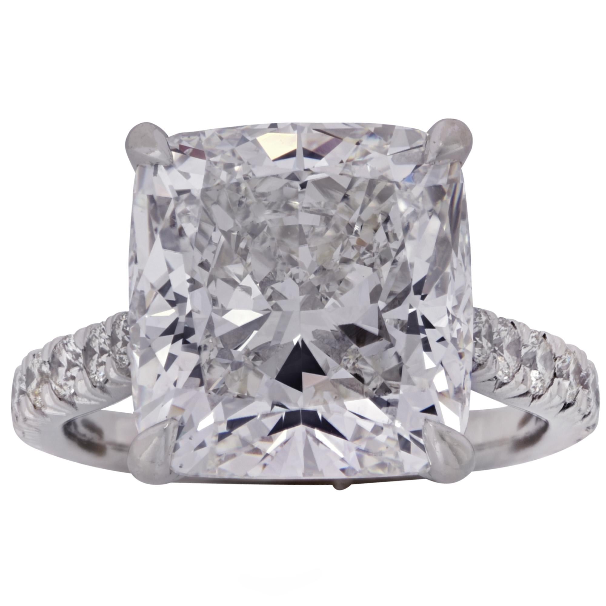 Vivid Diamonds 8.02 Carat Cushion Cut Diamond Engagement Ring In New Condition In Miami, FL