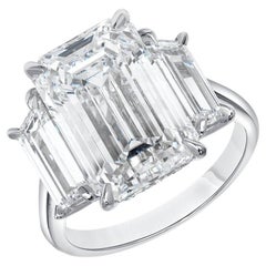 8.02 Carat Emerald Diamond Ring SI 18K Gold Refined Grandeur