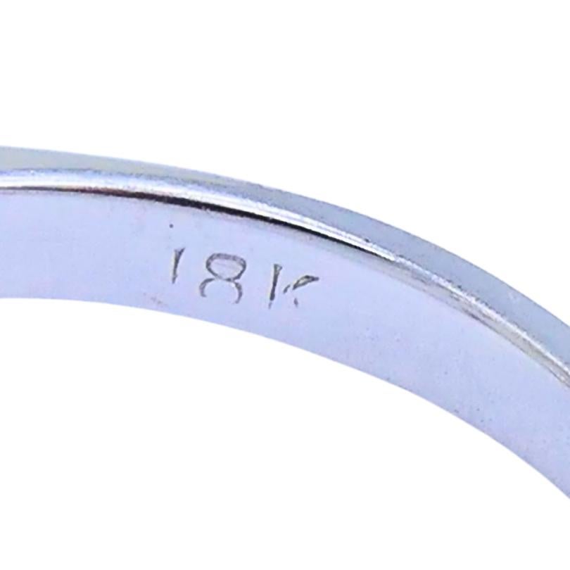 Bague à diamant de 8,02 carats certifiée par la GIA en or blanc 18k Bijoux modernes en vente 8