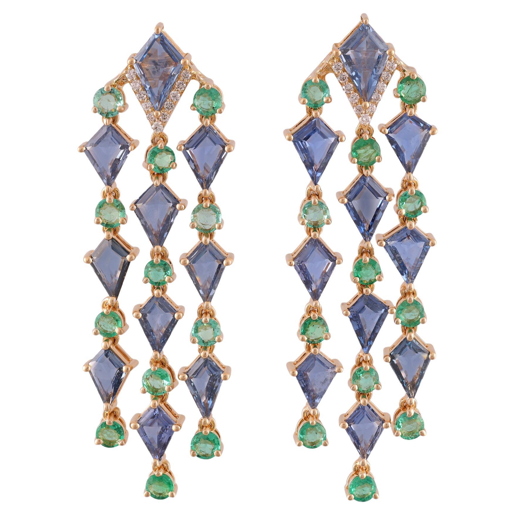 8.03 Carat Sapphire & Emerald  Diamond Ring in 18 Karat Yellow  Gold For Sale