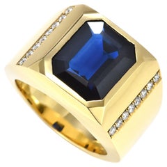 8.04 Carat Natural Blue Sapphire and Diamond Ring Made in 18 Karat Gold