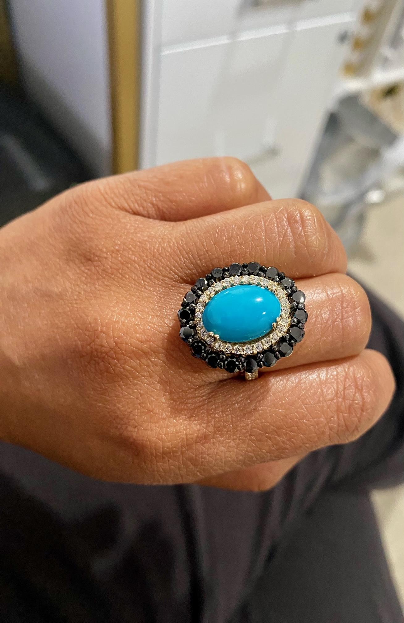 Women's 8.04 Carat Turquoise Black Diamond Yellow Gold Cocktail Ring For Sale