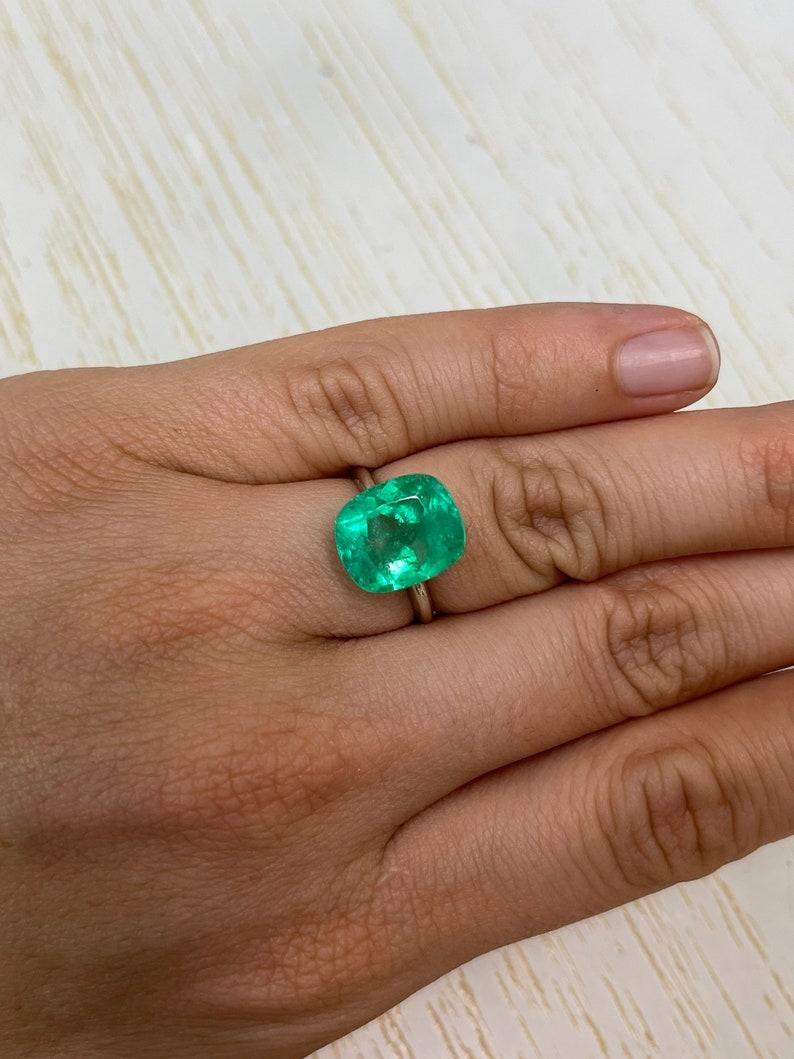 8.04 Carat Yellowish Green Colombian Emerald - Muzo Cushion Cut Genuine Gem For Sale 3