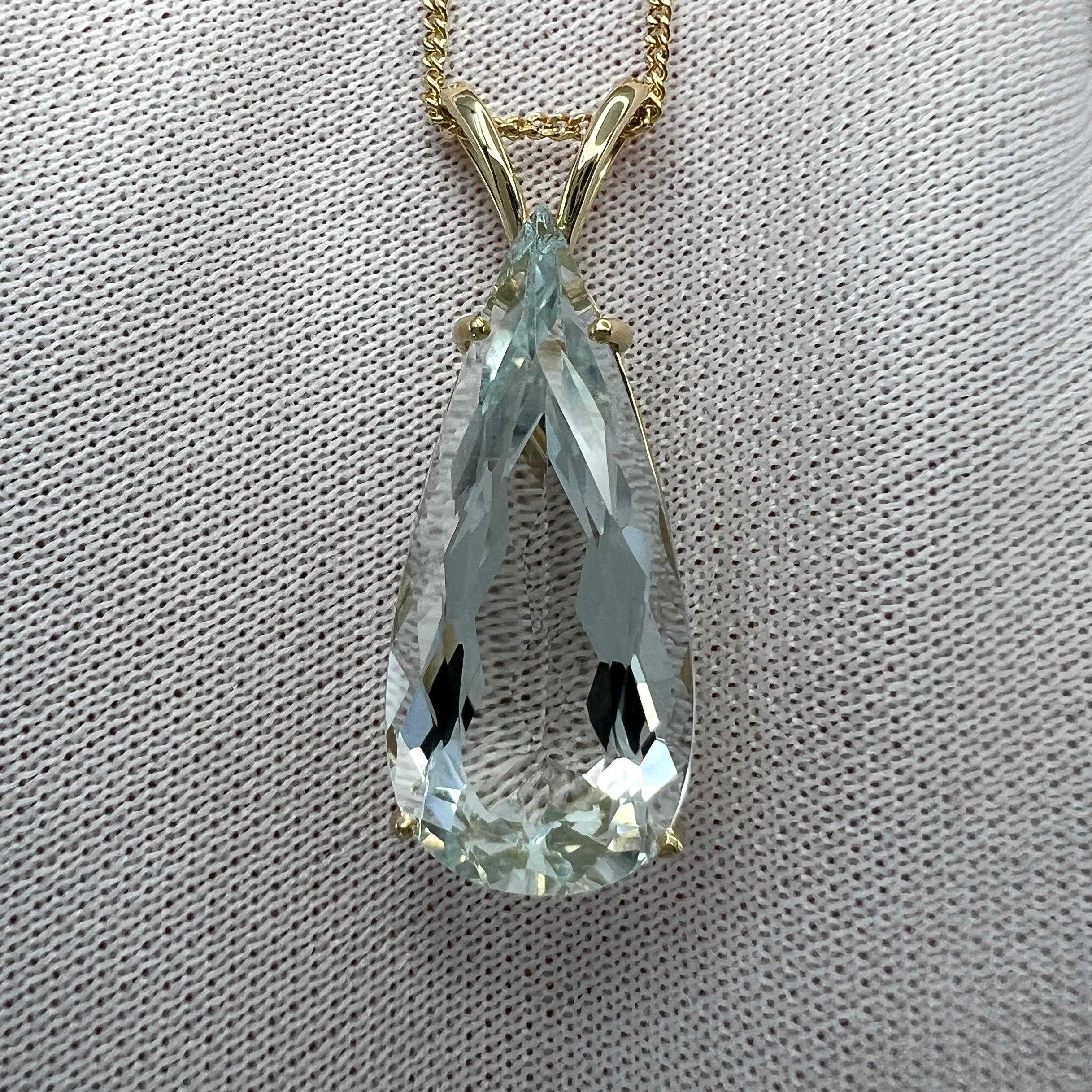 Collana con ciondolo in oro giallo 18k con pera e taglio a goccia di acquamarina azzurra 8,04ct in vendita 7